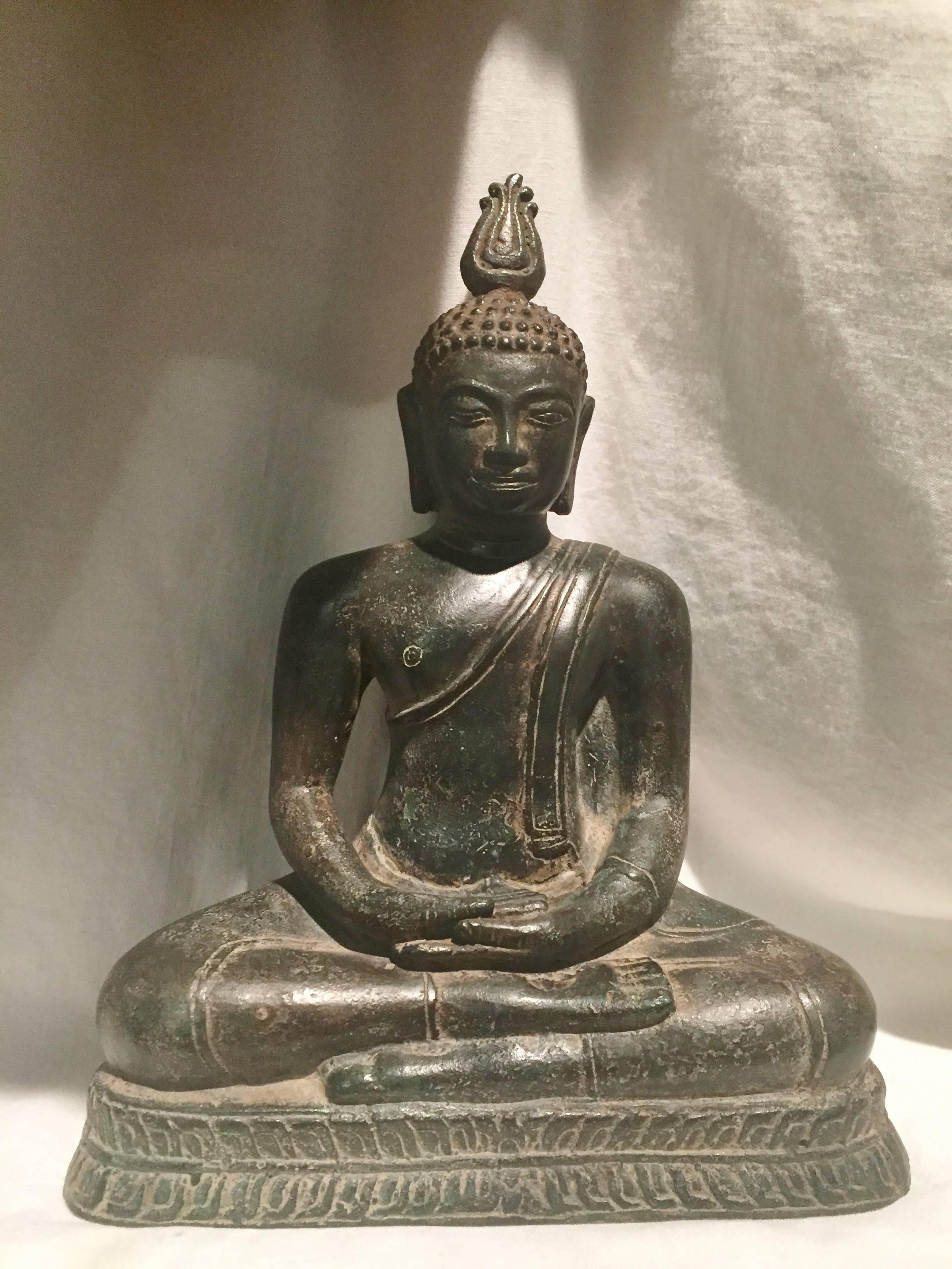 Antique Bouddha Kandyan en bronze du Sri Lanka Bon état à Somis, CA