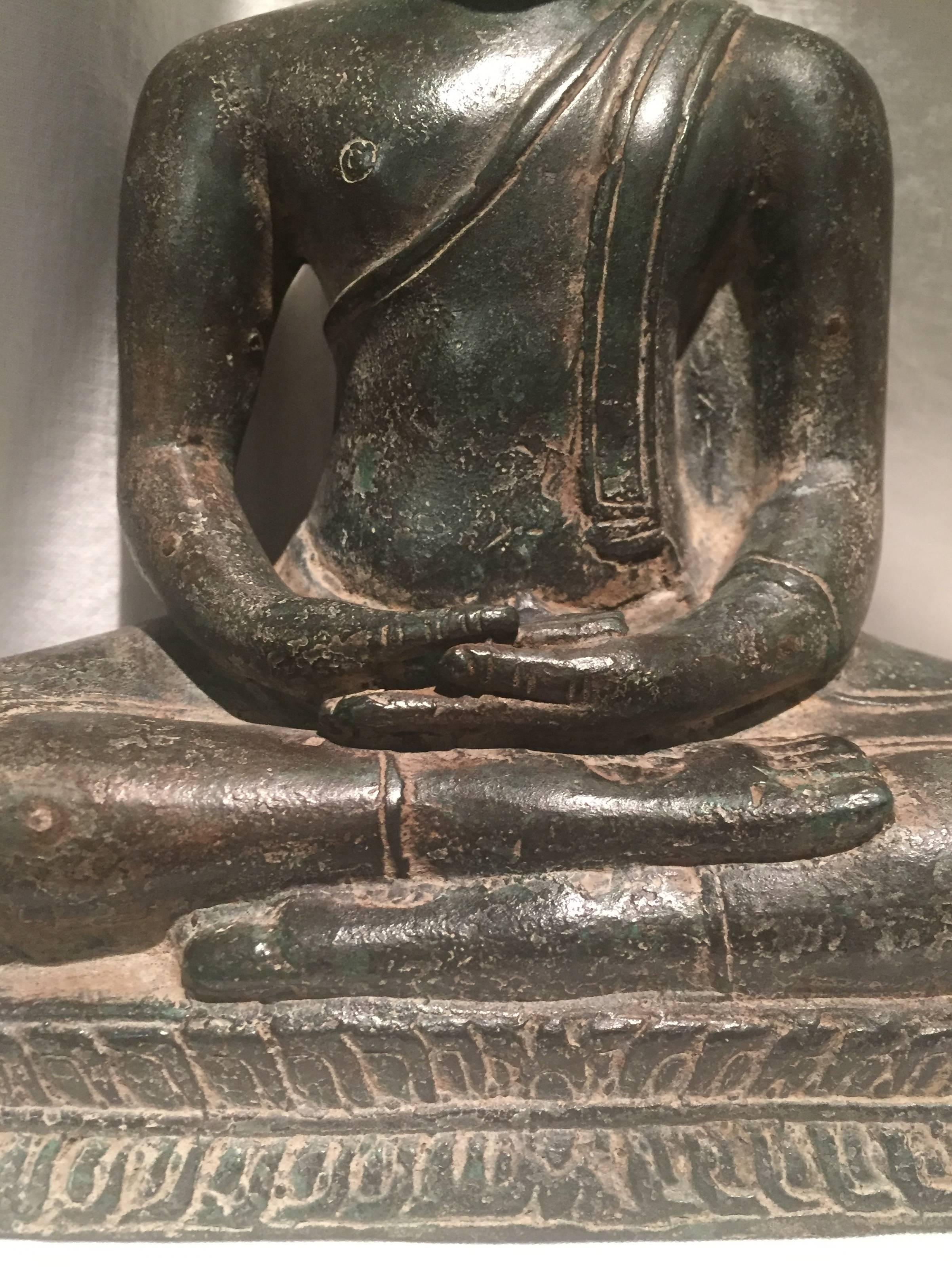 Bronze Antique Bouddha Kandyan en bronze du Sri Lanka