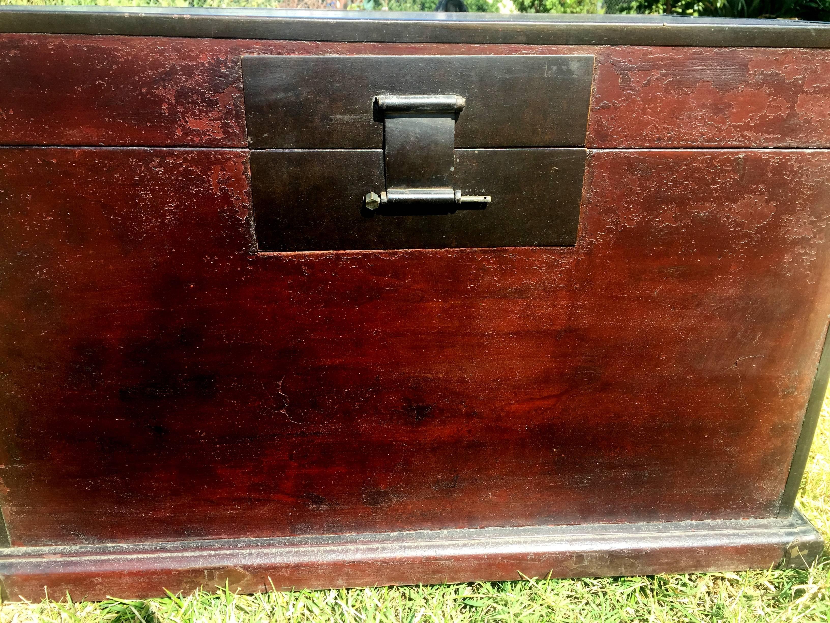 Hand-Crafted Antique Chinese Trunk, Blanket Chest with Original Interior and Hardware