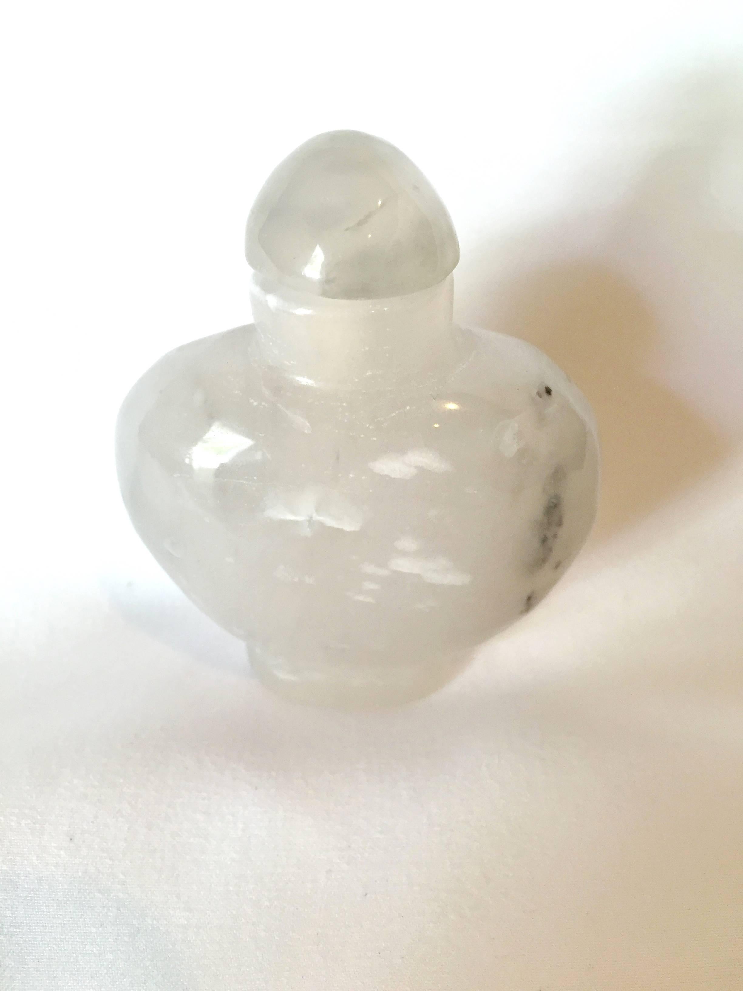 Hand-Crafted Moss Agate Black White Snuff Bottle