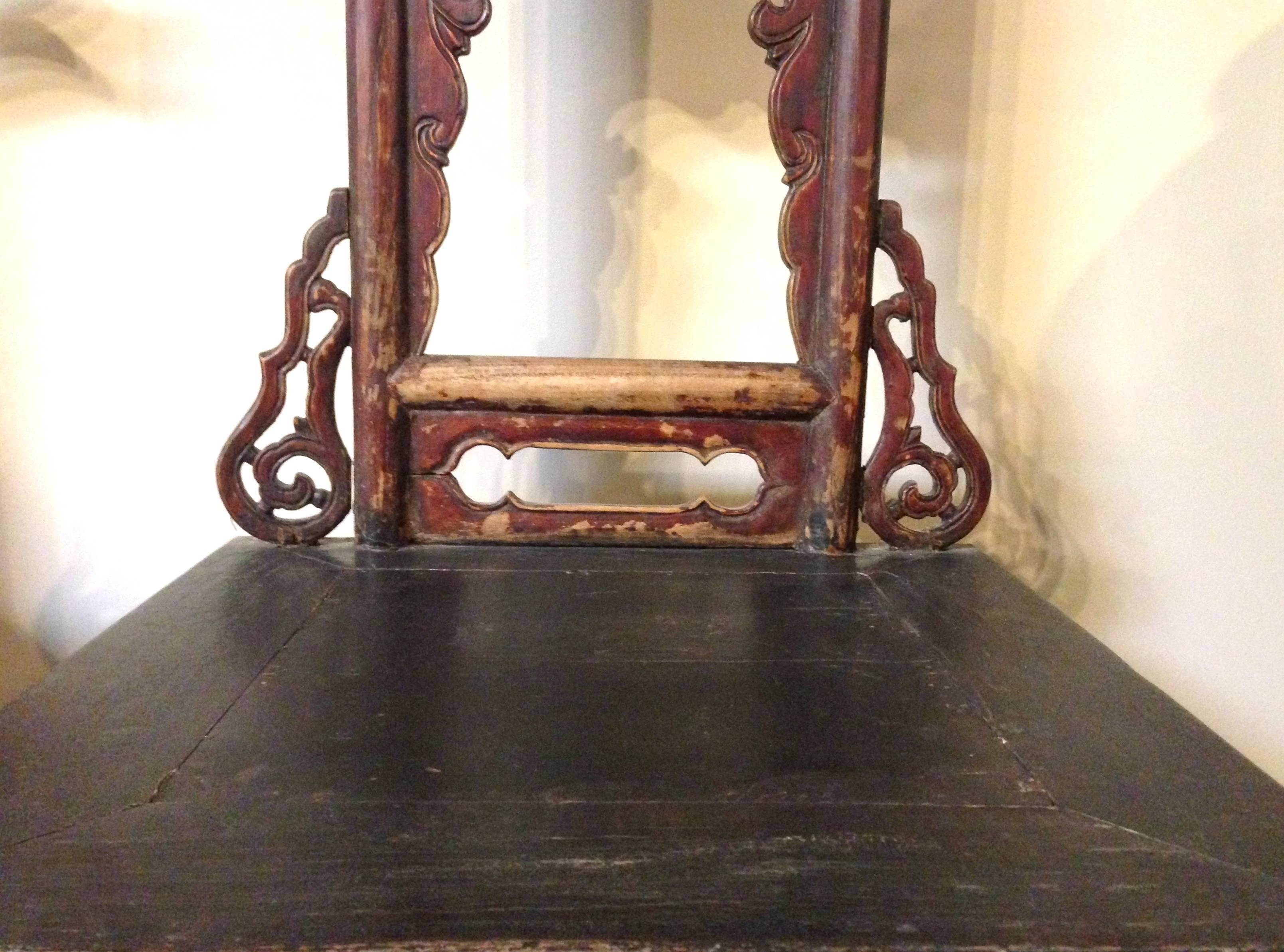 Wood Antique Wash Stand, Plant Stand with Carved Top