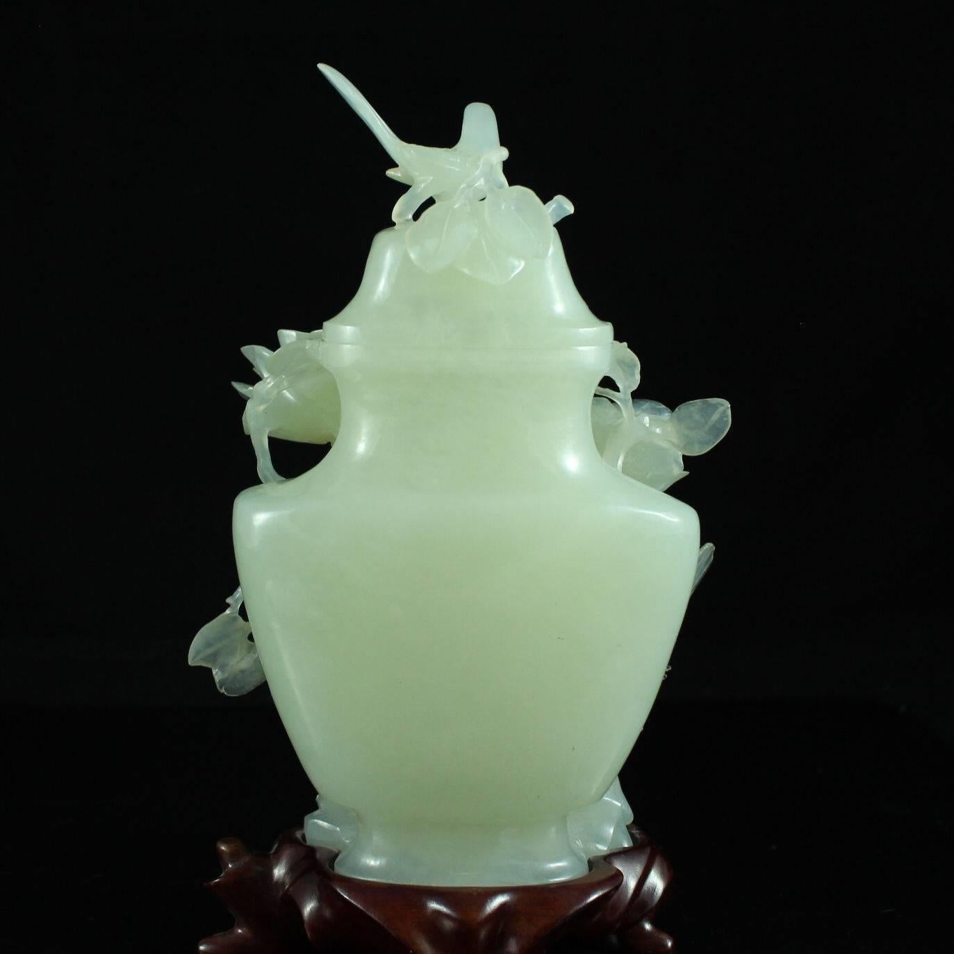 Jade Serpentine Vase with Birds and Roses 3