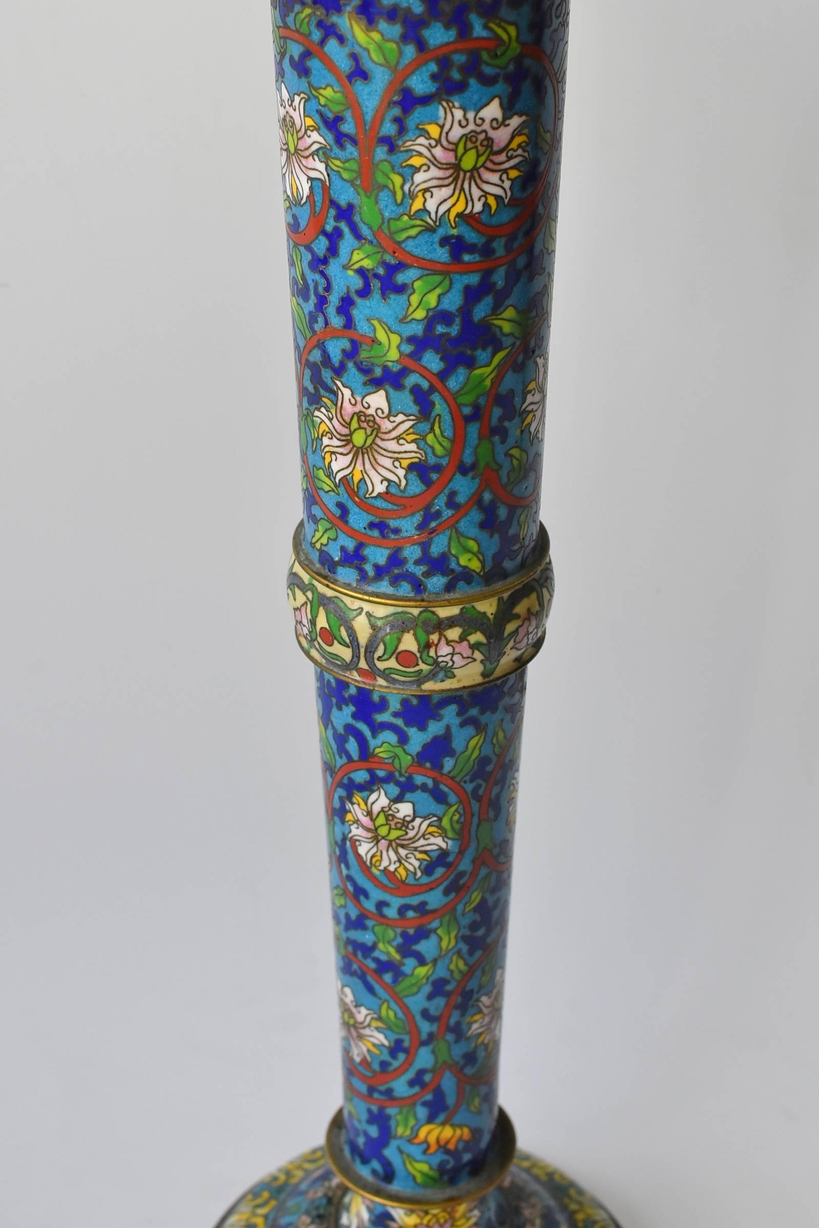 Begonia Cloisonné Vase, Polychrome 3