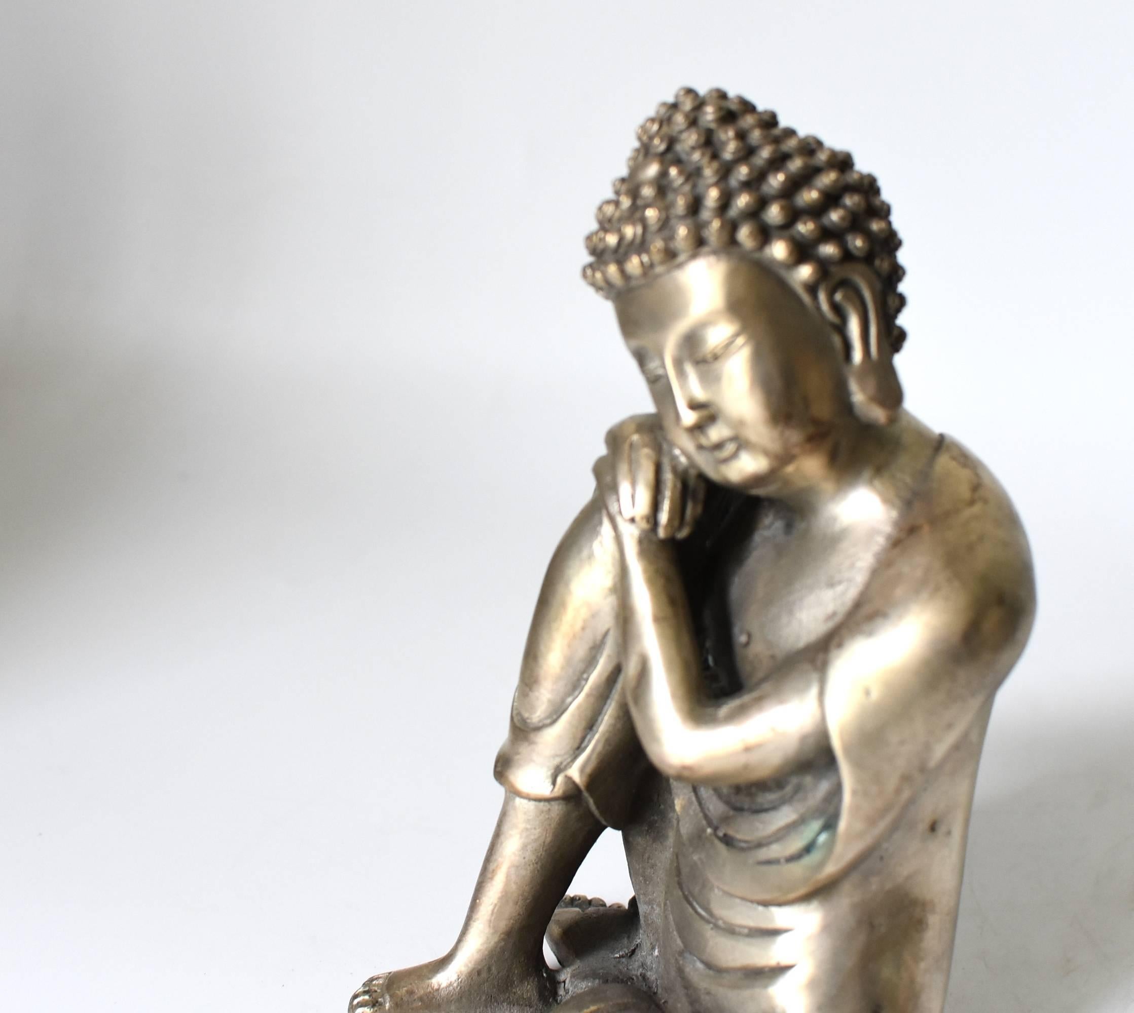 thinking buddha statue