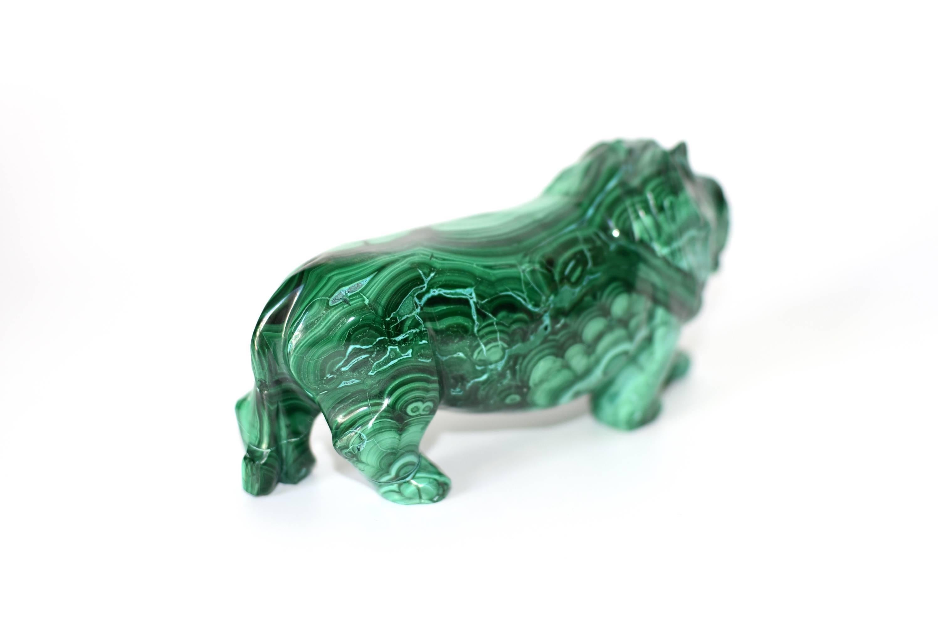 Natural Malachite Lion Sculpture, 1.4 Lb In Excellent Condition In Somis, CA