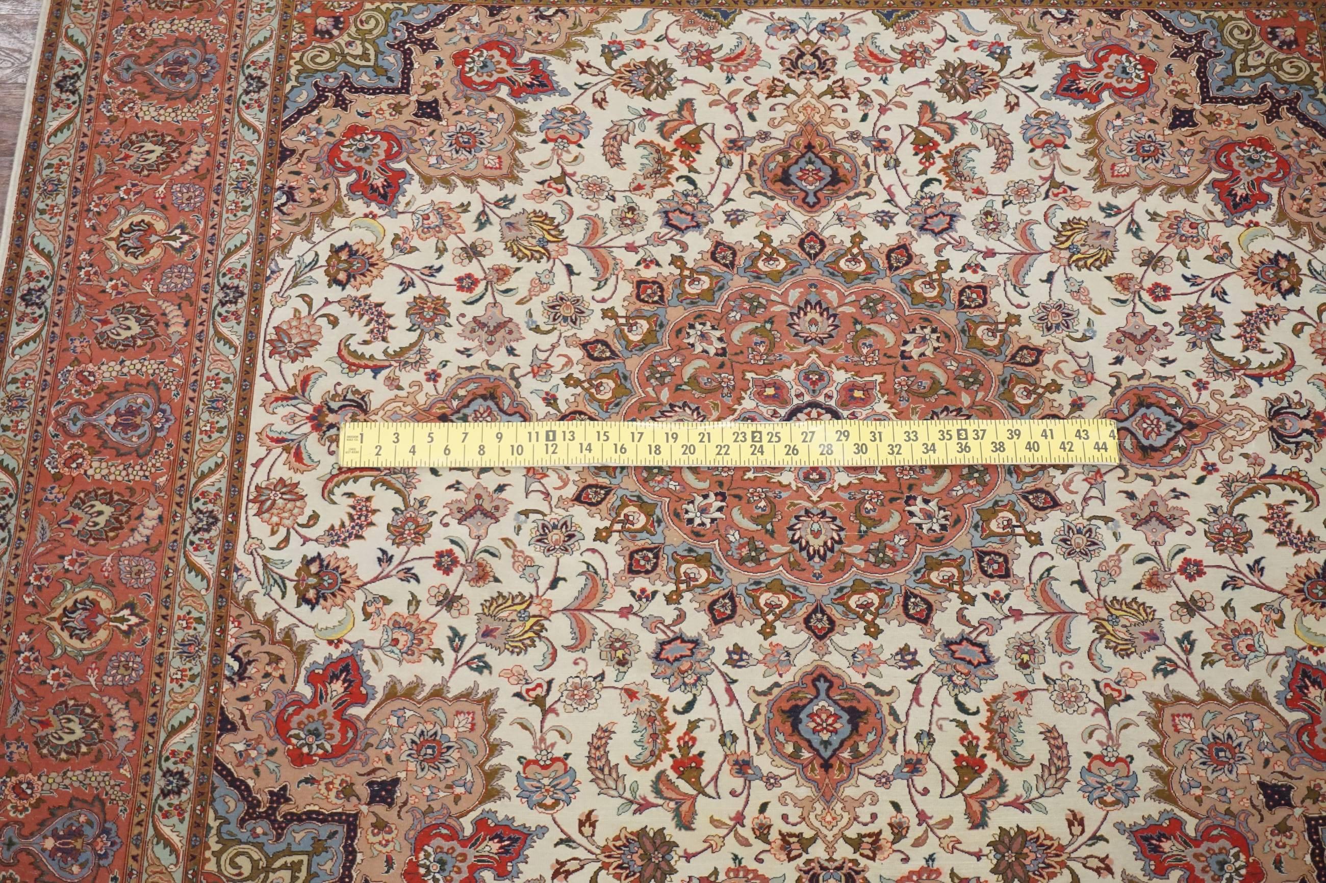 Square Wool and Silk Persian Tabriz Rug, circa 1970 For Sale 1