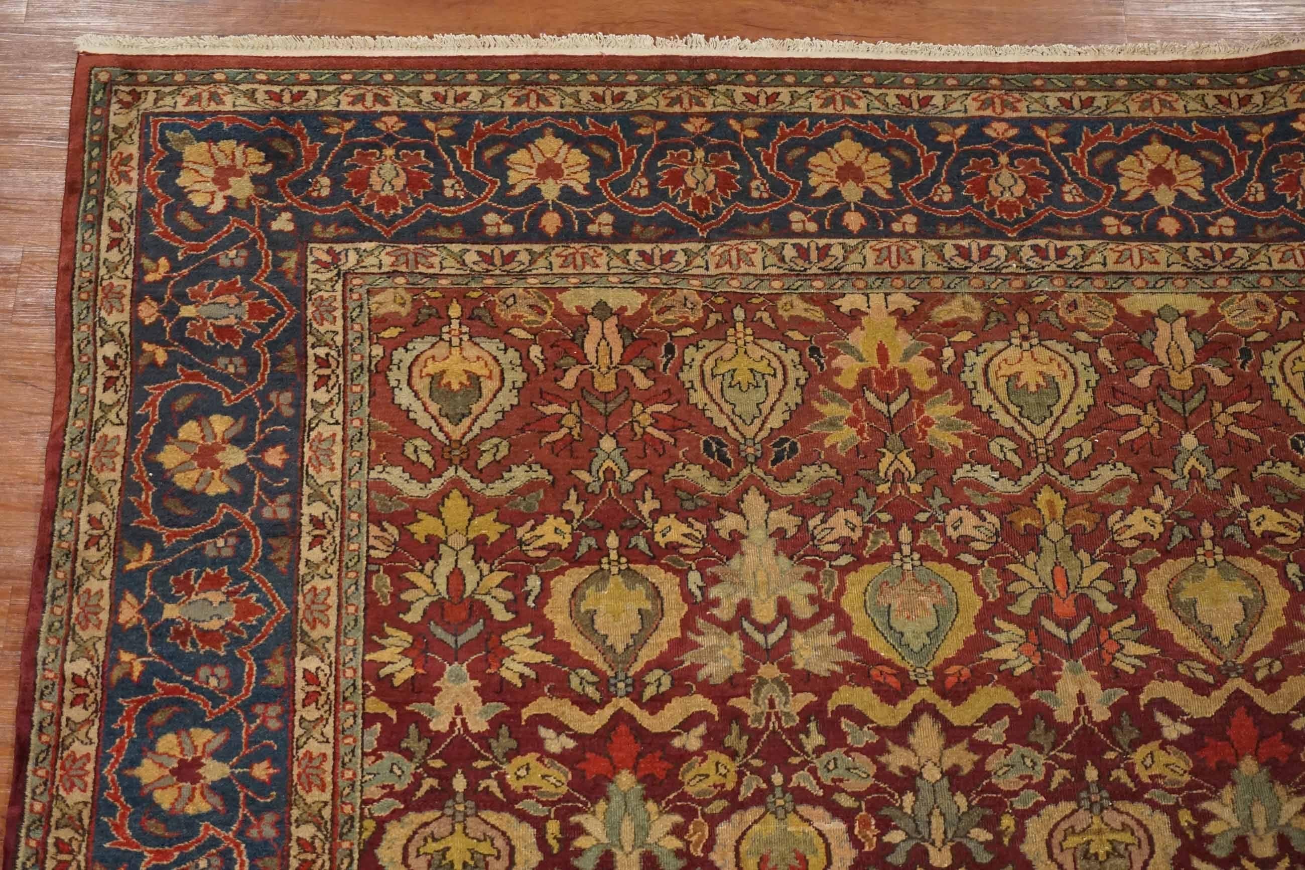 Antique Burgundy Indian Agra Rug, circa 1900 In Good Condition For Sale In Northridge, CA