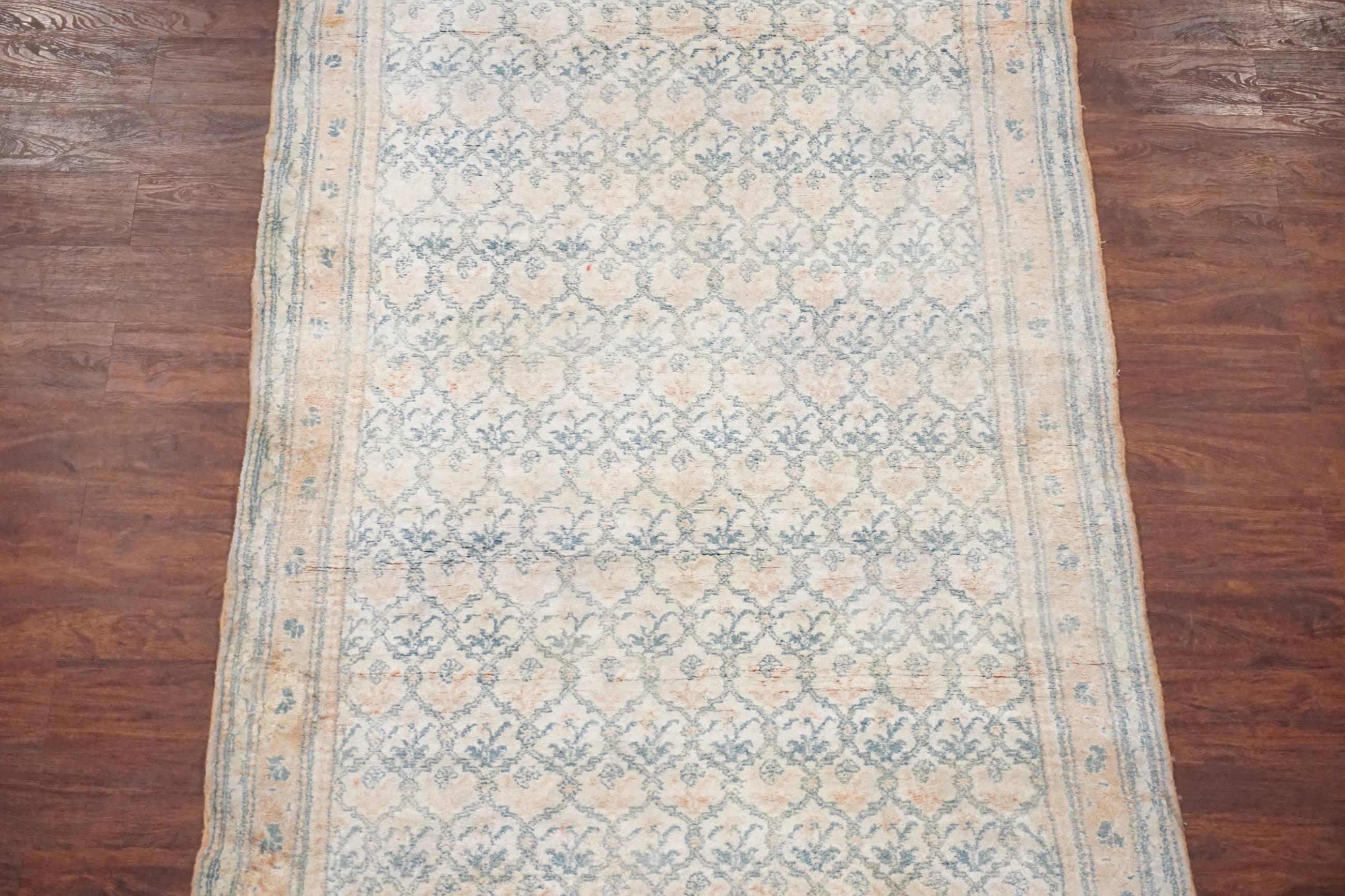 Antique Indian cotton Agra rug.

circa 1920

Measures: 4'5