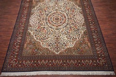 Fine Persian Qum Rug with Bird Motif, circa 1900