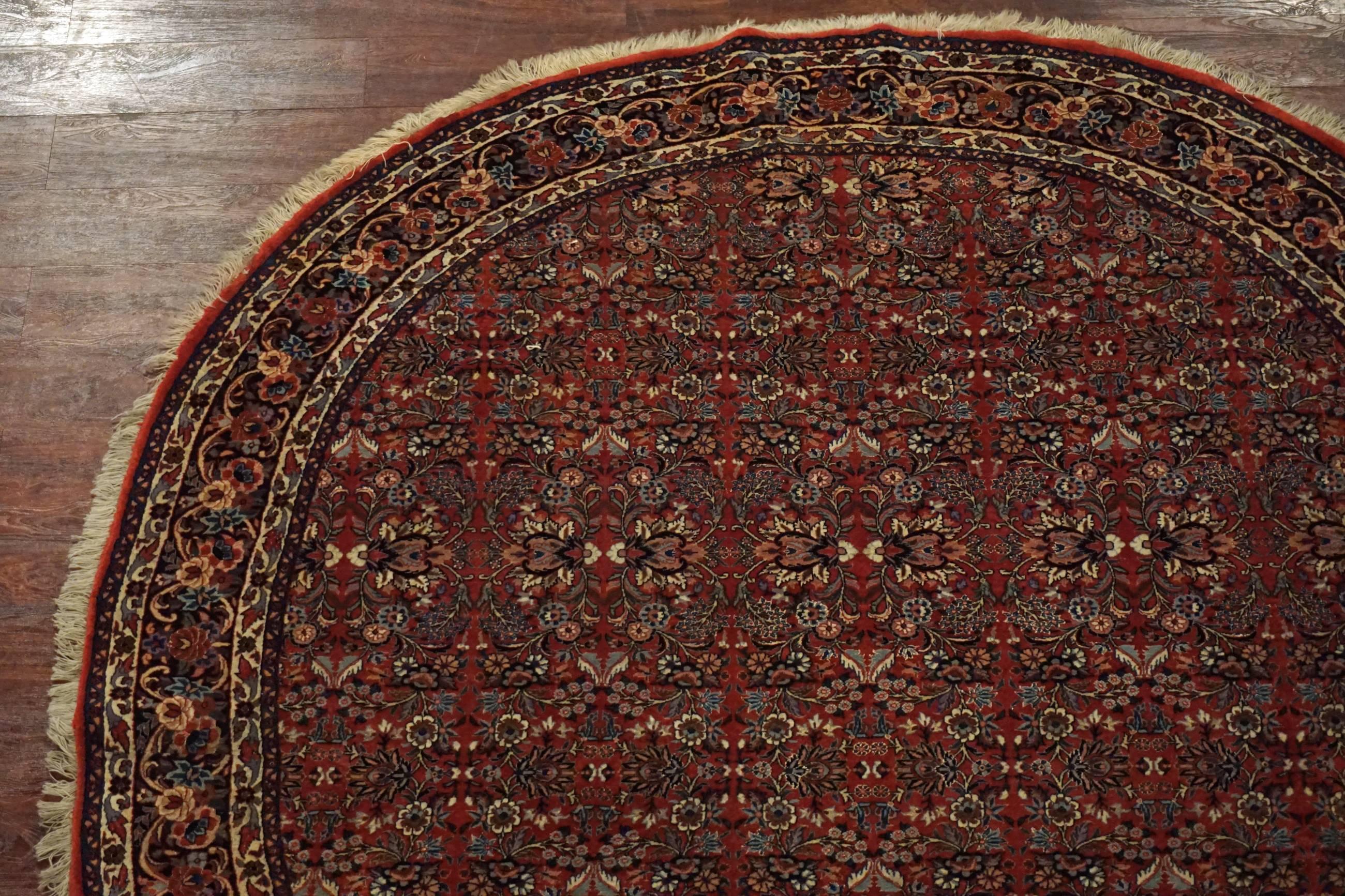 Tabriz Fine Round Persian Bidjar Area Rug, Hand-Knotted Wool and Silk For Sale