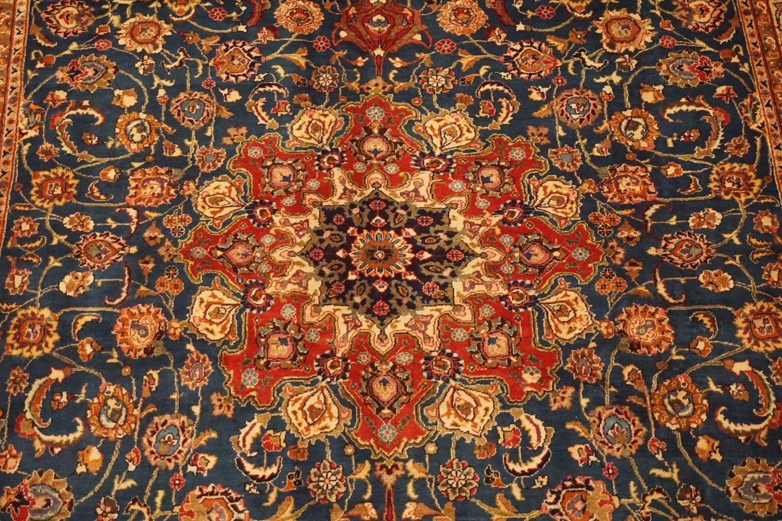 Hand-Knotted Fine Persian Isfahan Area Rug, circa 1960 For Sale