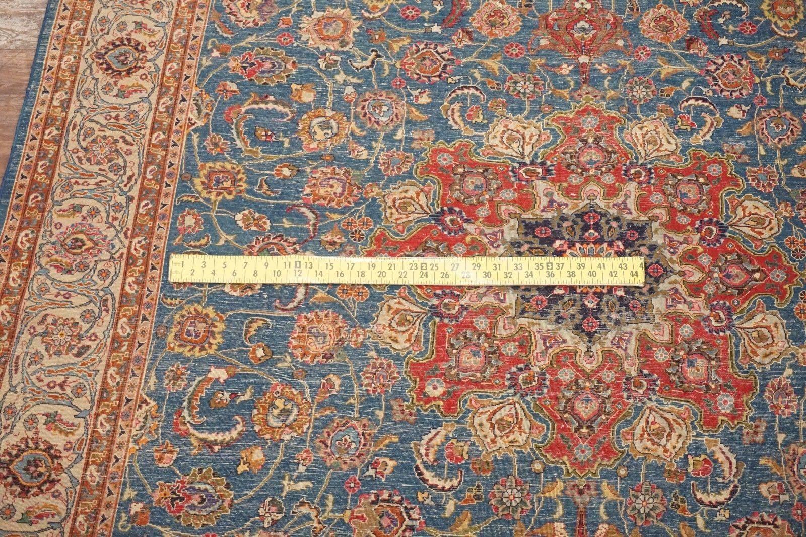 Wool Fine Persian Isfahan Area Rug, circa 1960 For Sale