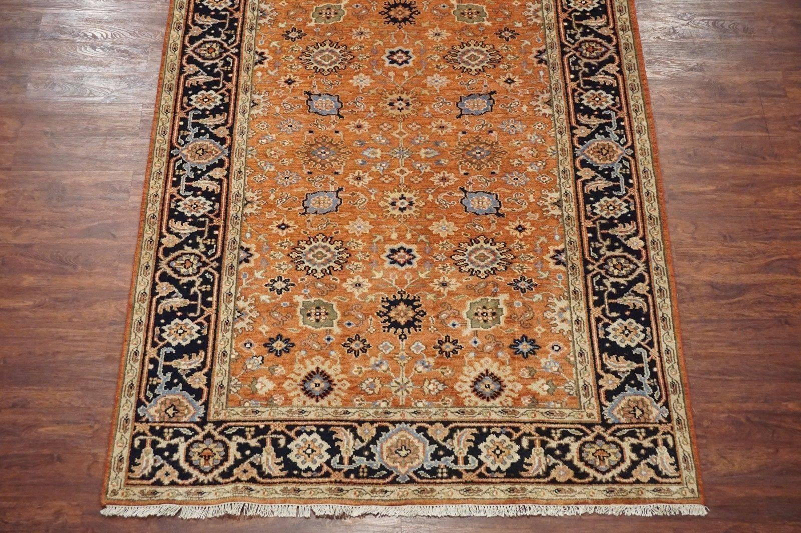 Vegetable Dyed Mahal Sultanabad area rug

circa 2010

Measures: 6' 1
