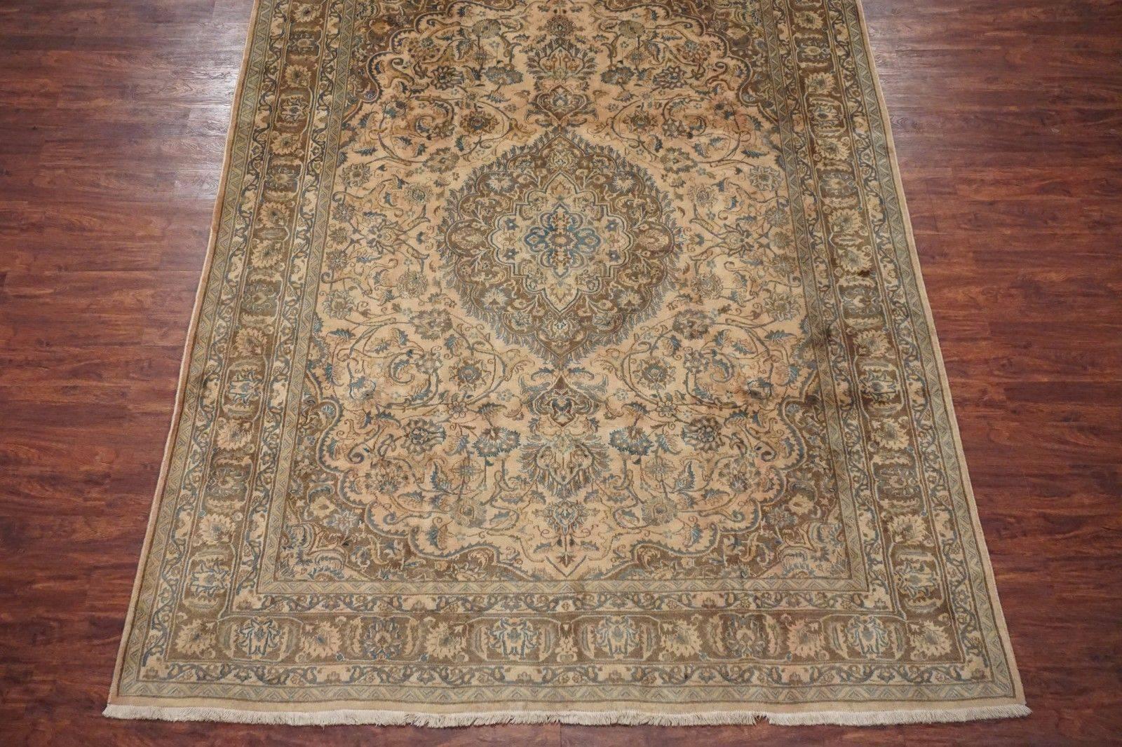 Vintage Mashad rug

circa 1950

Measures: 7' 10