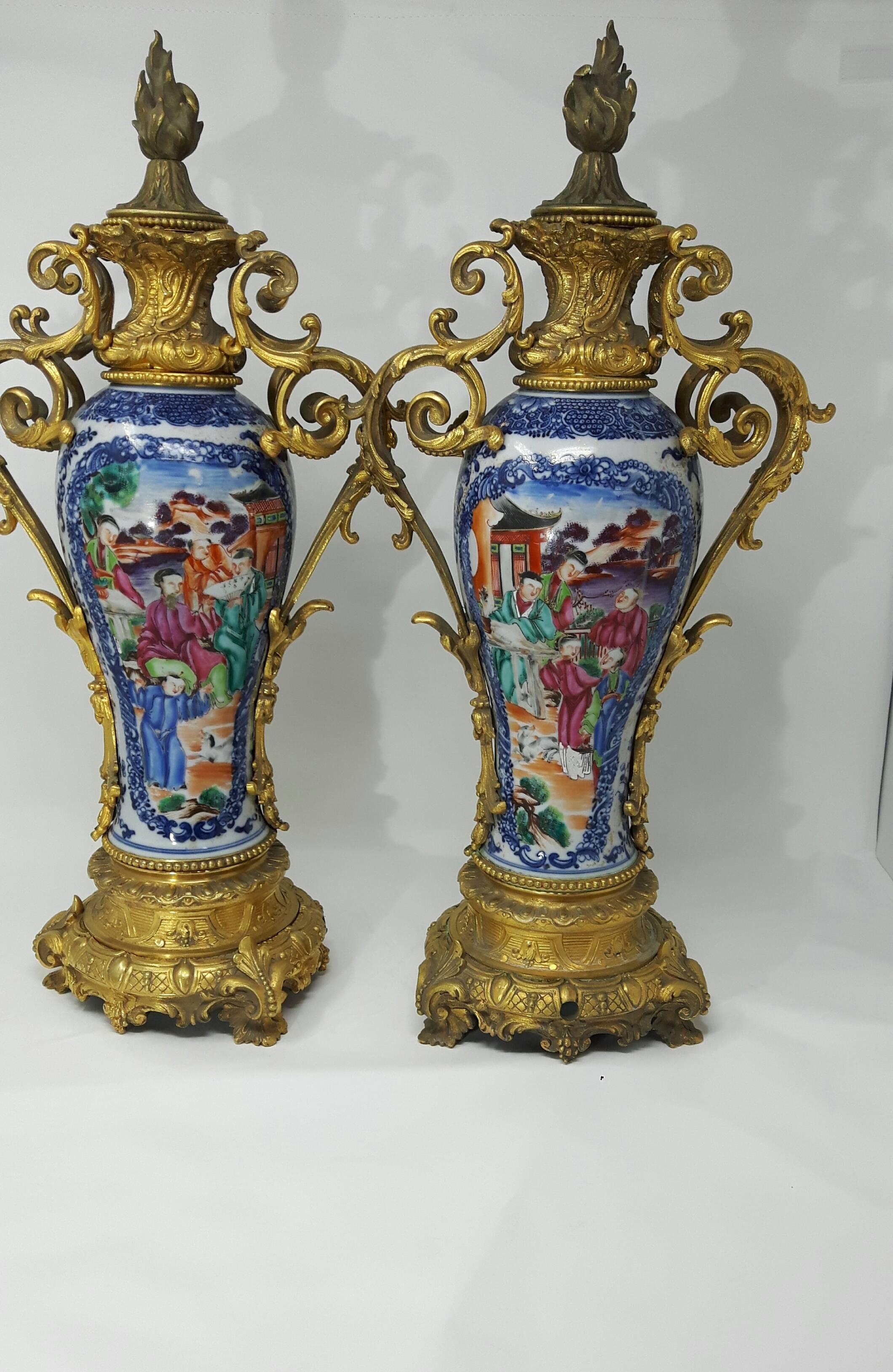 18th Century and Earlier Pair of 18th Century Chinese Export Mandarin Vases, circa 1750