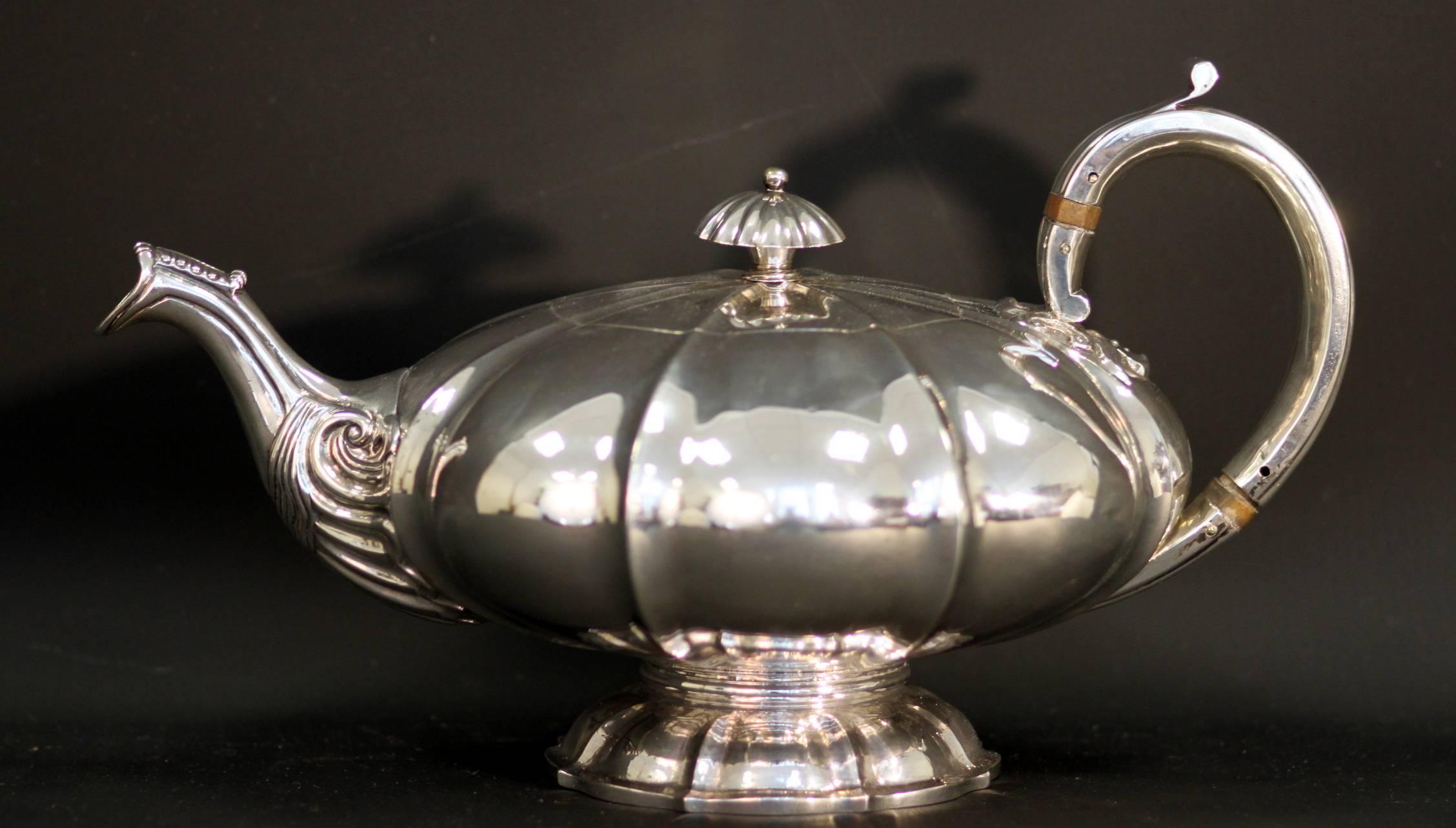 Georgian Solid Silver Tea Set, Dublin 1834, Richard Sawyer 3
