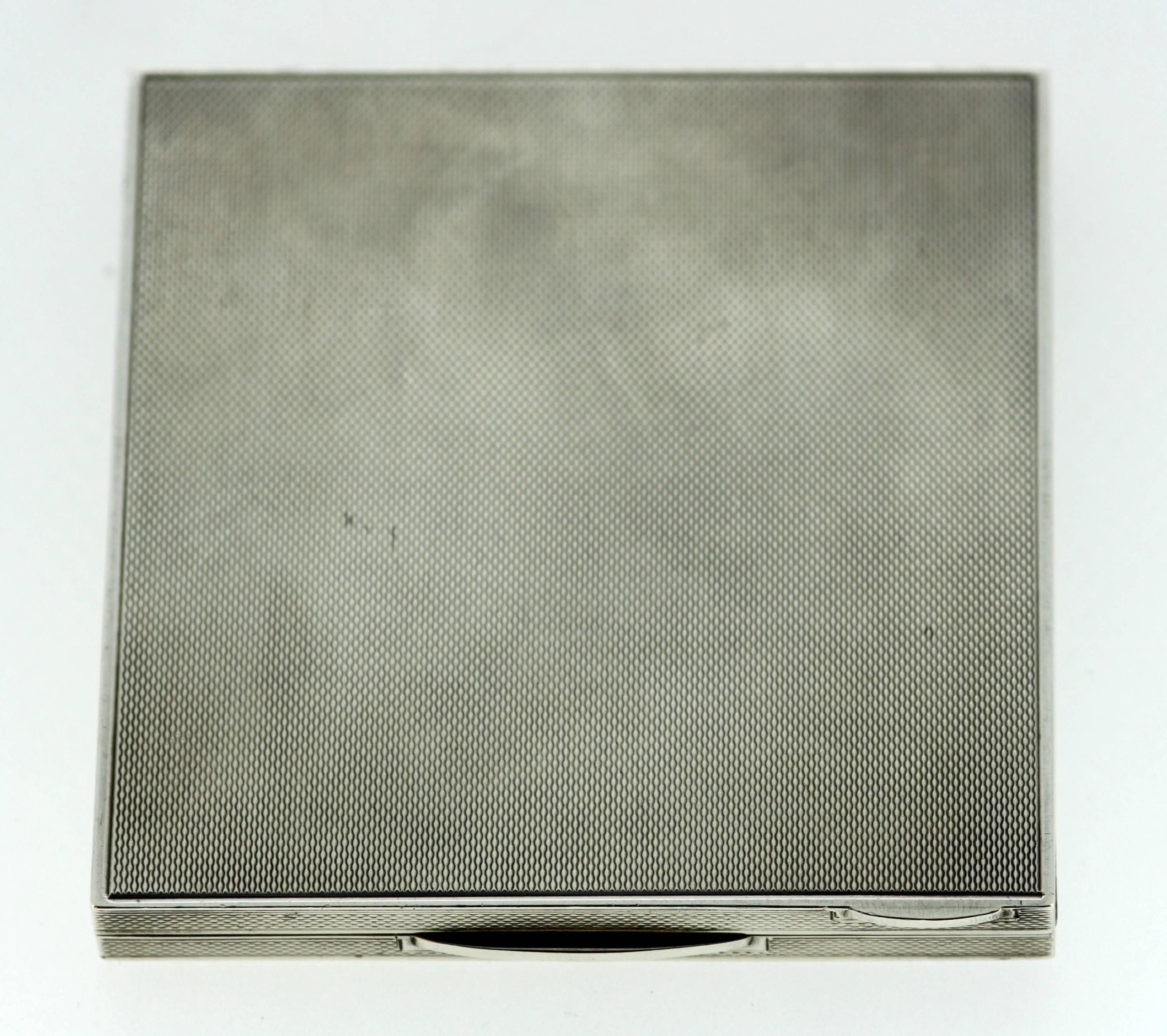 Mid-20th Century Silver Ladies Compact Box With Decorative Engravings, E Silver & Co, London 1951