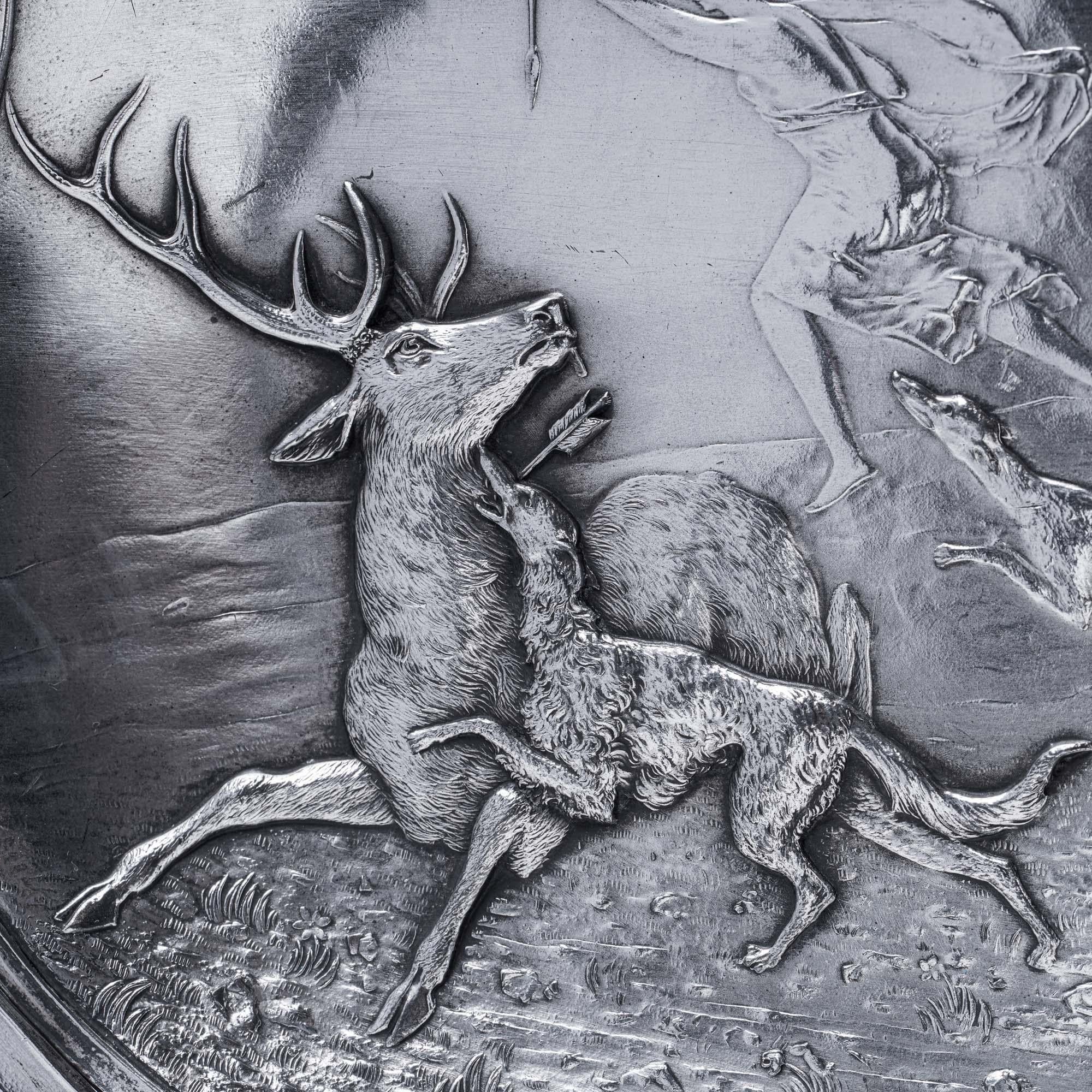 WMF Versilberter Jugendstil-Teller mit der Darstellung der Jägerin Diana, um 1900 im Angebot 1