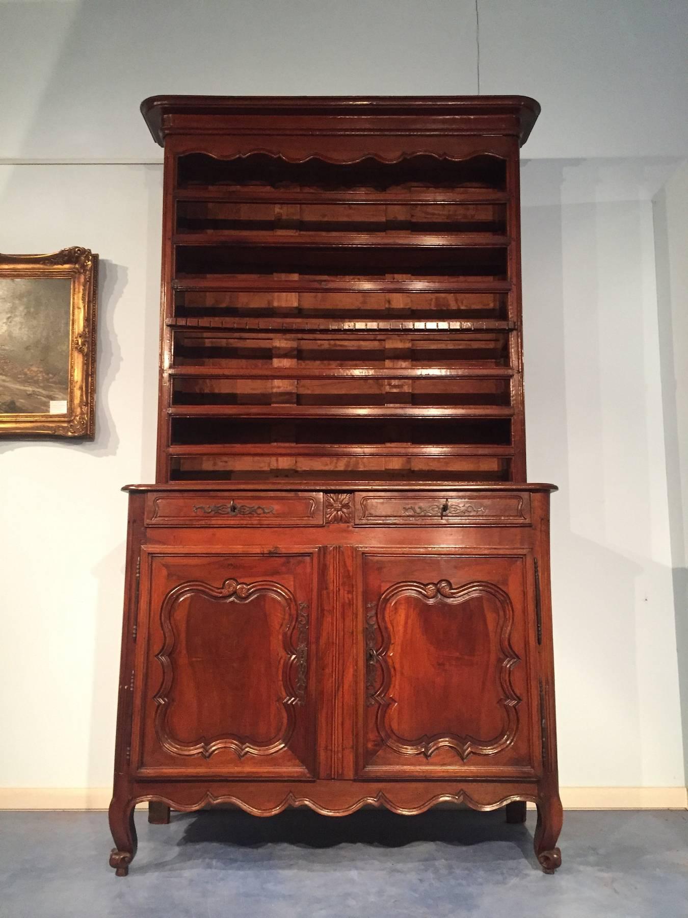 Louis Philippe 18th Century French Louis XV Walnut Sideboard Plate Rack For Sale
