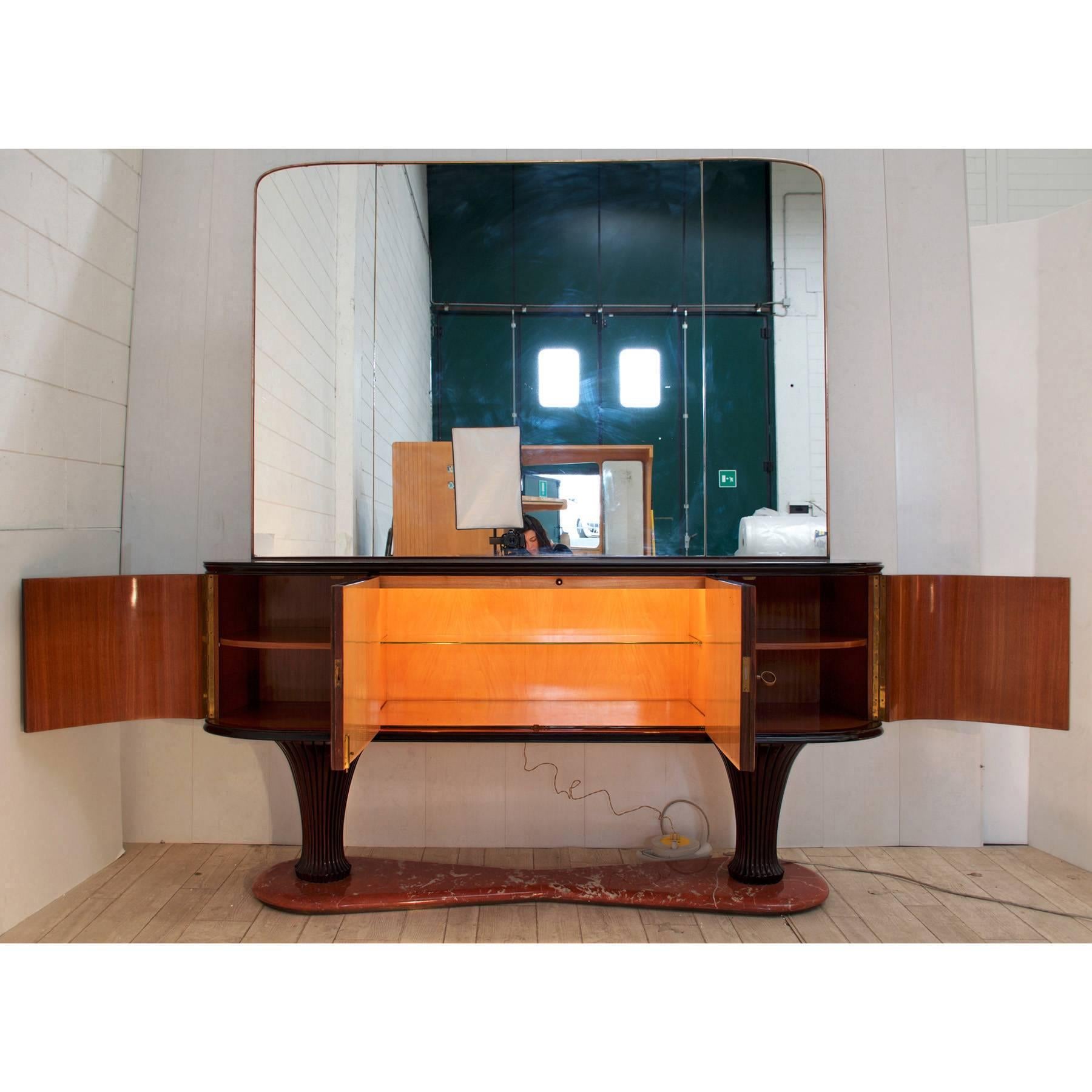 Italian Rosewood Sideboard with mirror and black Opaline by Dassi, 1950s In Excellent Condition In Traversetolo, IT