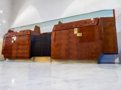 Buffet italien du milieu du siècle  Conçu par Vittorio Dassi
