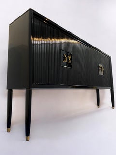 Italian Mid Century Black Lacquered Sideboard designed by Osvaldo Borsani, 1948
