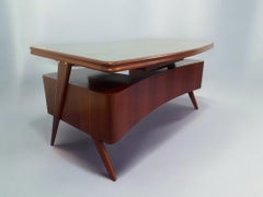Italienischer Mid-Century-Schreibtisch von Vittorio Dassi aus den 1950er Jahren