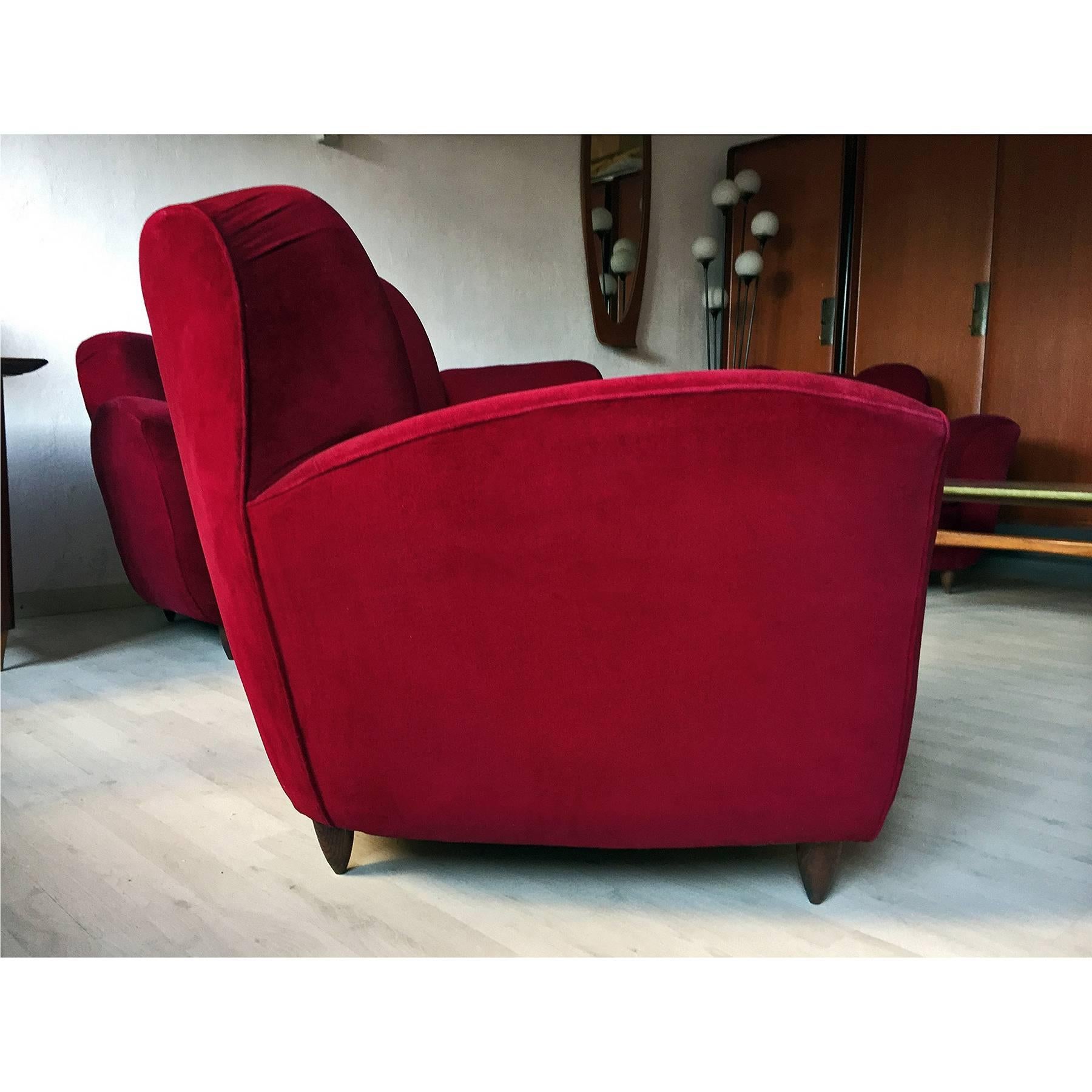 Italian Armchairs Red Velvet attributable to Guglielmo Ulrich, 1950s, Set of 2 2