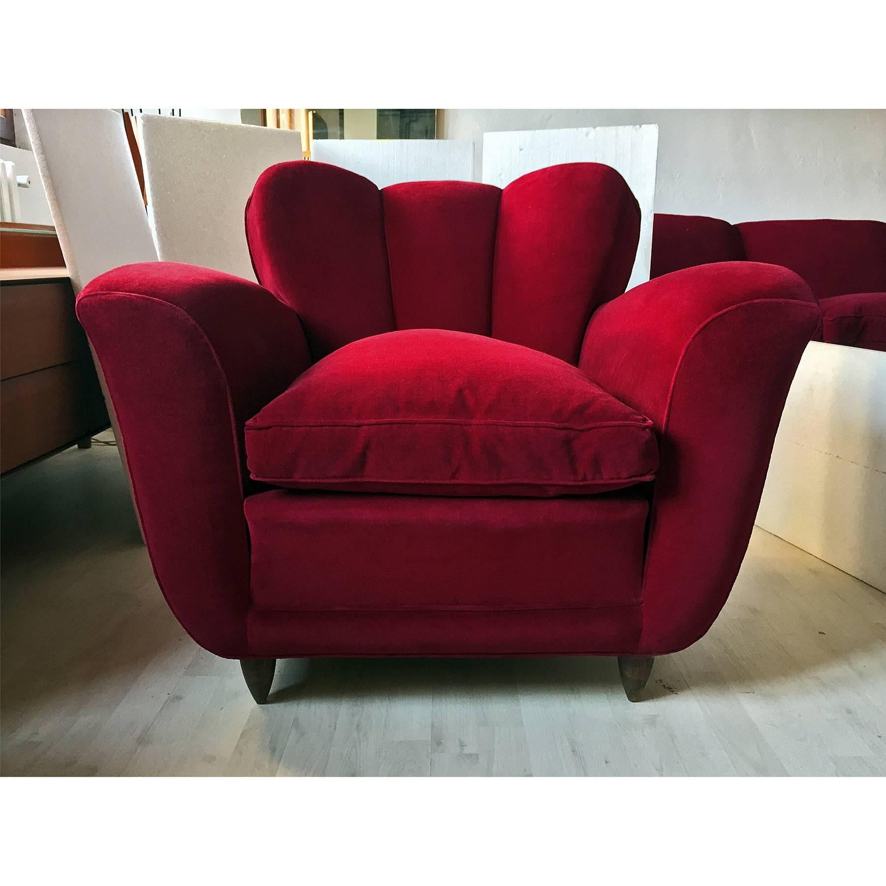 Mid-Century Modern Italian Armchairs Red Velvet attributable to Guglielmo Ulrich, 1950s, Set of 2