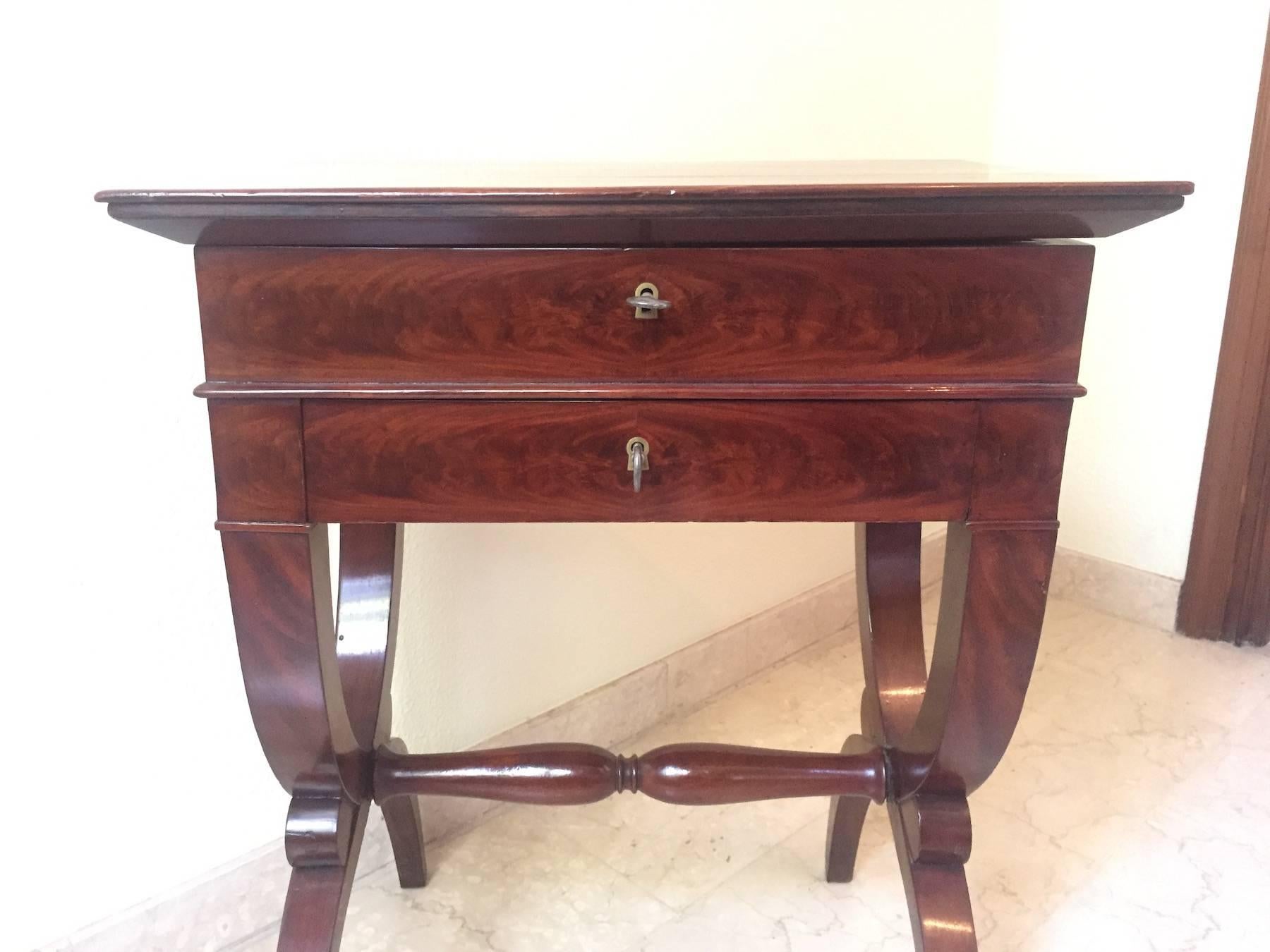 Mid-19th Century French Antique Mahogany Work Table, Restauration 1830 For Sale
