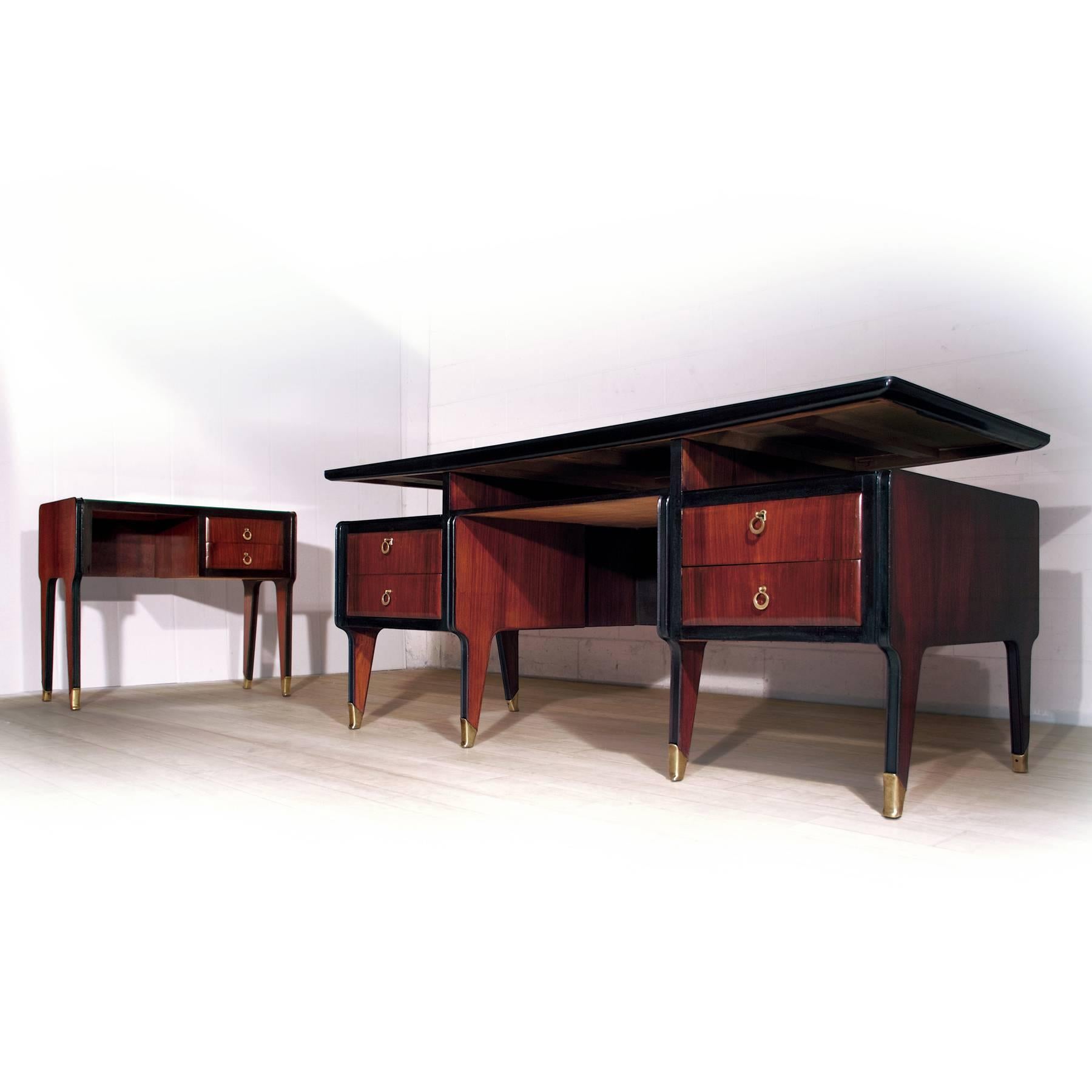 Brass Mid-Century Modern Italian Rosewood Desk by Vittorio Dassi, 1950s