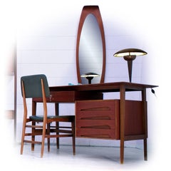 Italian Teak Wood Writing Desk and Chair by Vittorio Dassi with Palutari, 1950s