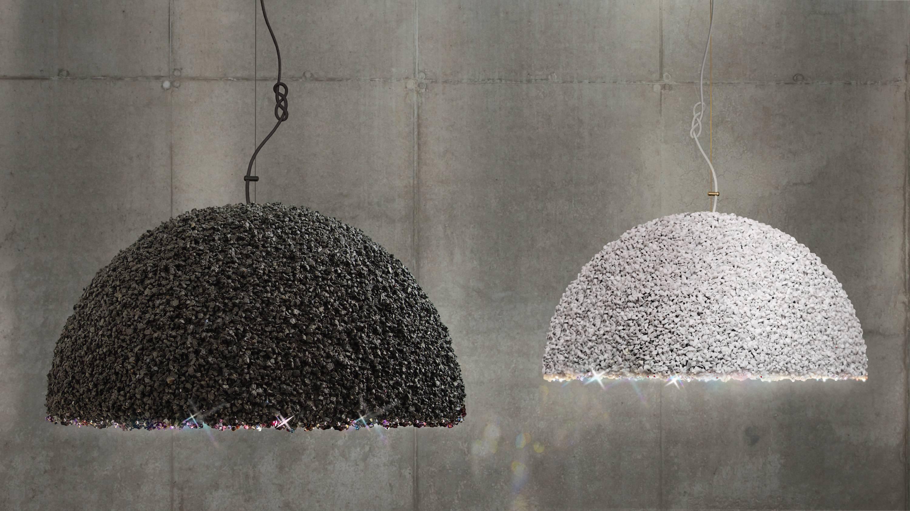 Letton Grande lampe à suspension duchesse noire en cristal Swarovski en vente