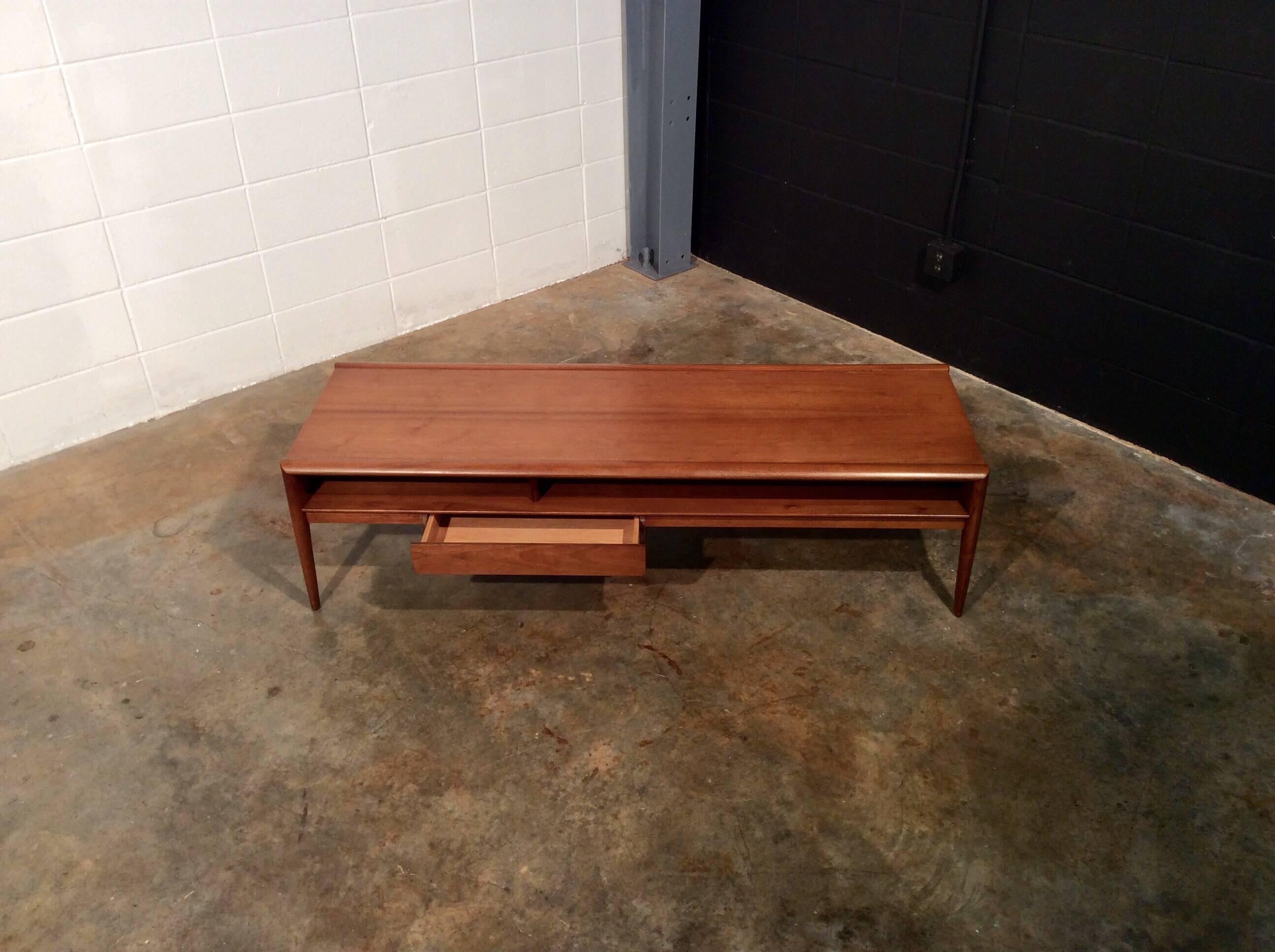 Mid-Century Modern Drexel Parallel Walnut Coffee Table by Barney Flagg 1