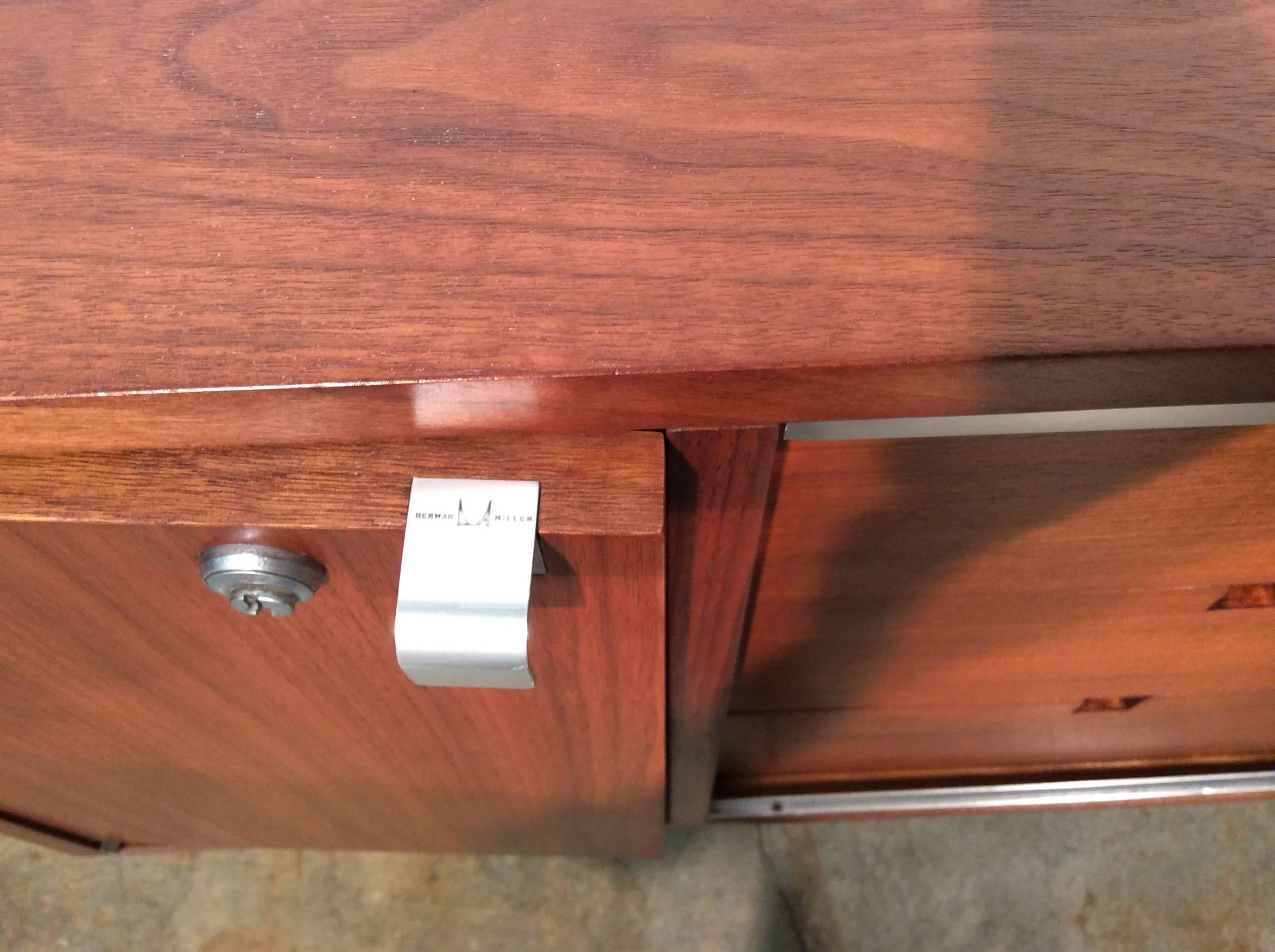 Restored Mid-Century Modern Executive Desk by George Nelson for Herman Miller 3
