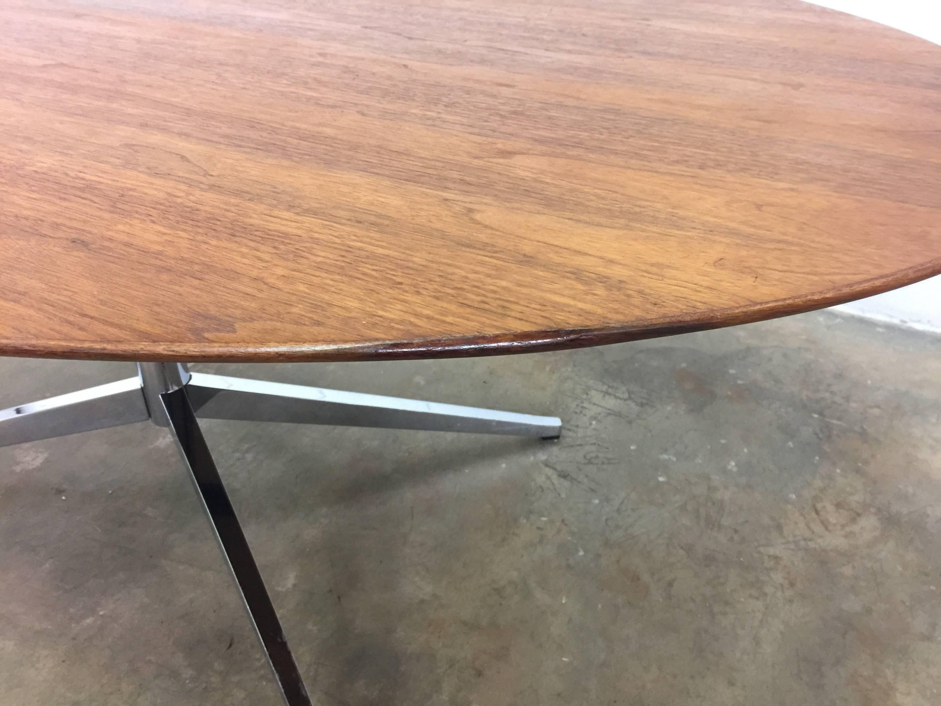 Mid-Century Modern 2480 Table or Desk Designed by Florence Knoll for Knoll In Good Condition In Marietta, GA