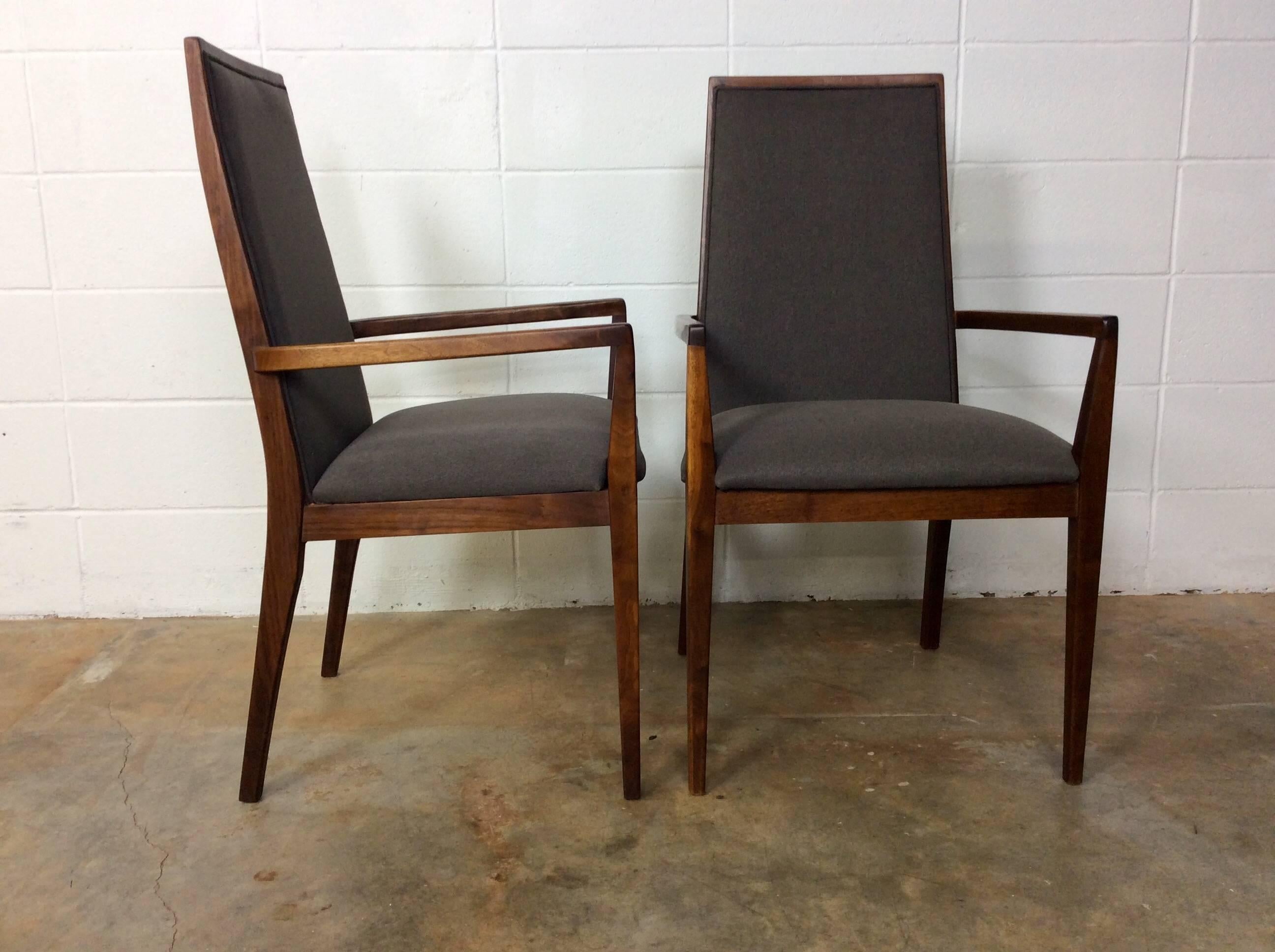 American Walnut Mid-Century Modern Dining Chairs by Dillingham, Set of Four