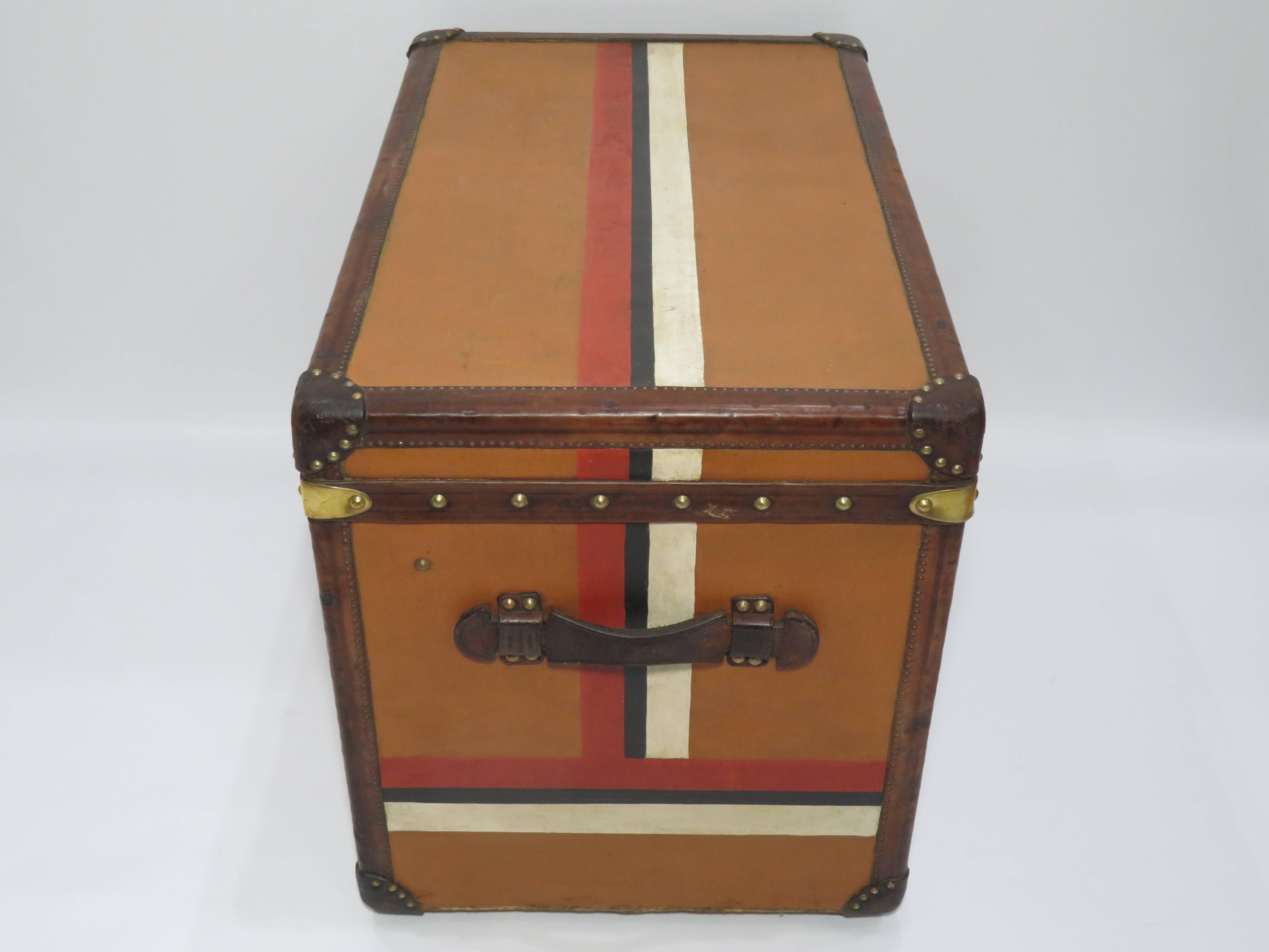 1920s Louis Vuitton Vuittonite Canvas Trunk In Good Condition In London, GB