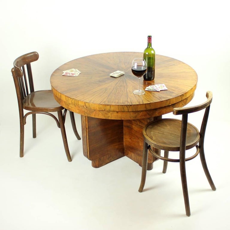 Large Art Deco Round Card Table in Walnut Veneer, circa 1930 at 1stdibs