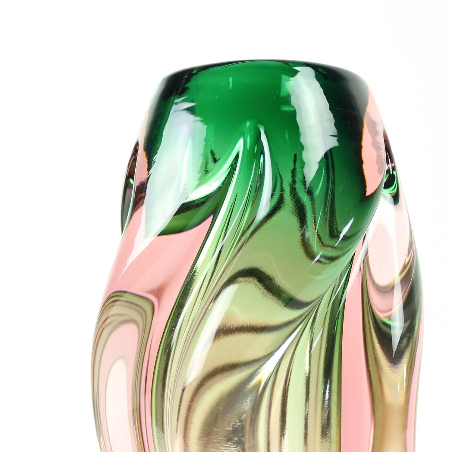 Mid-Century Modern Art Glass Vase by Josef Hospodka, Glass Union Chribska, 1960