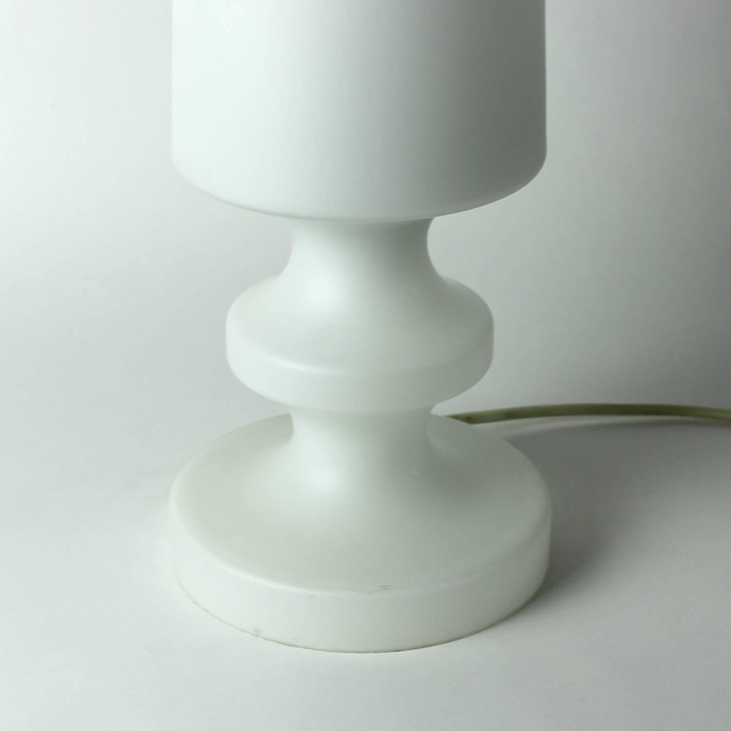 Rare White Glass Table Lamp by Ivan Jakes, Osvetlovaci Sklo, Czechoslovakia 1970 In Good Condition For Sale In Zohor, SK