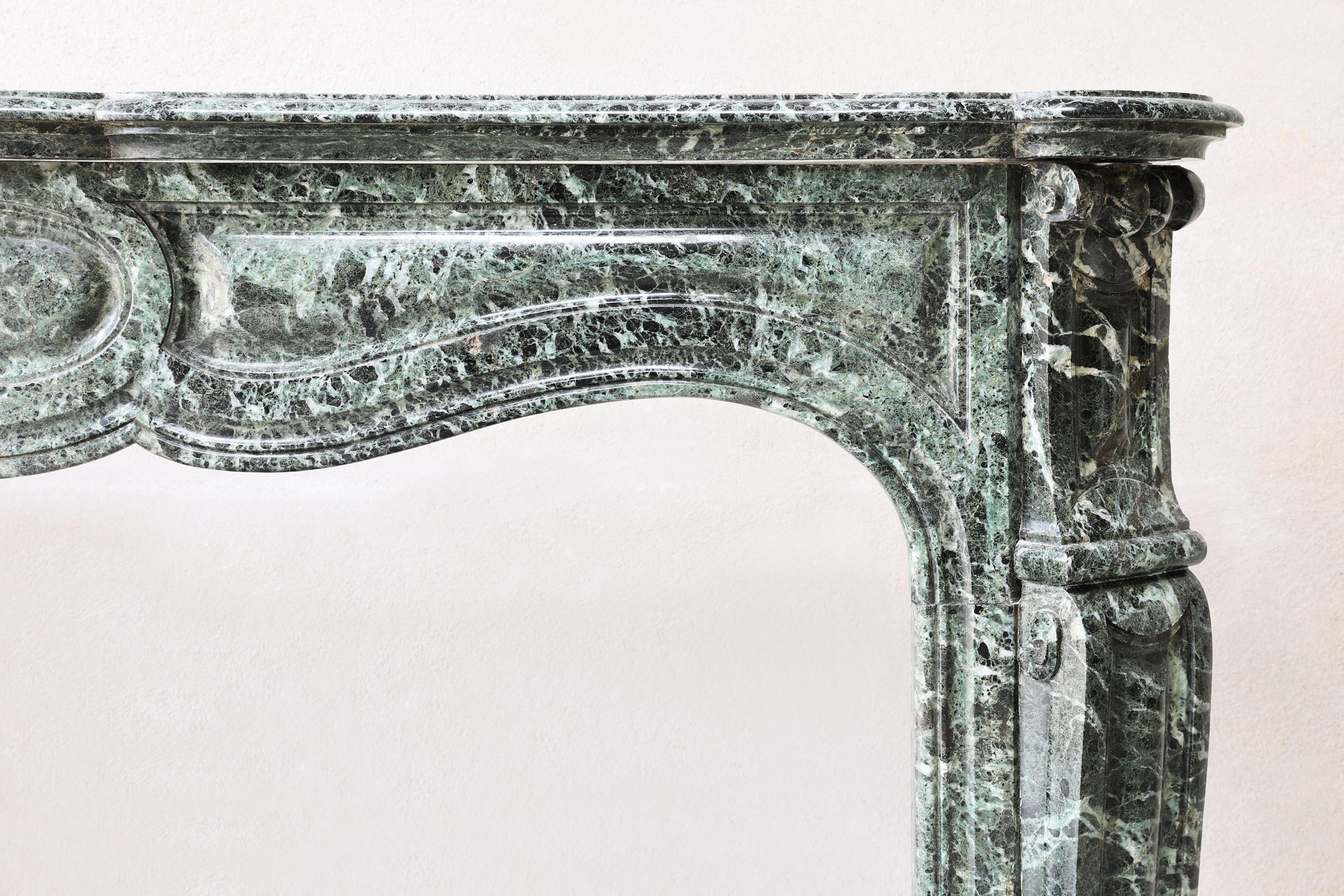 French Antique marble fireplace For Sale