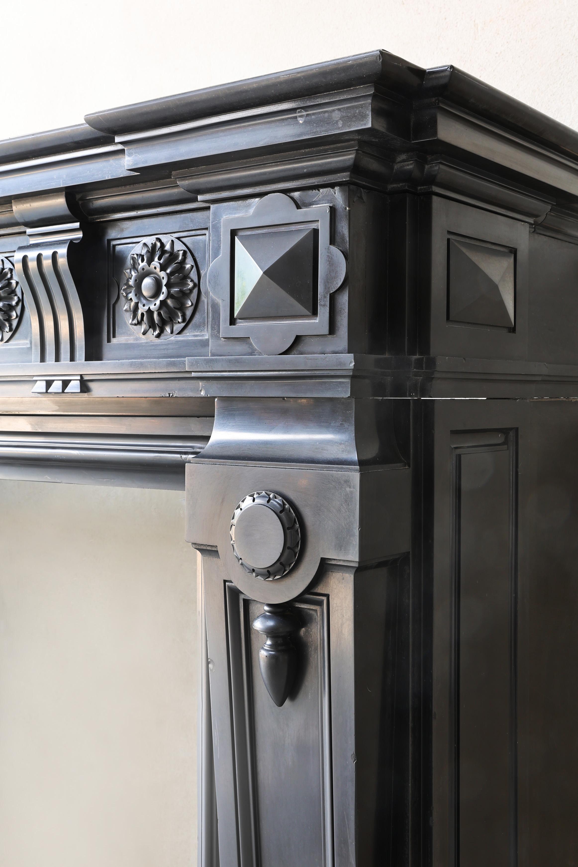 Antique Noir de Mazy marble mantel surround in style of XVI, the 19th century For Sale 1