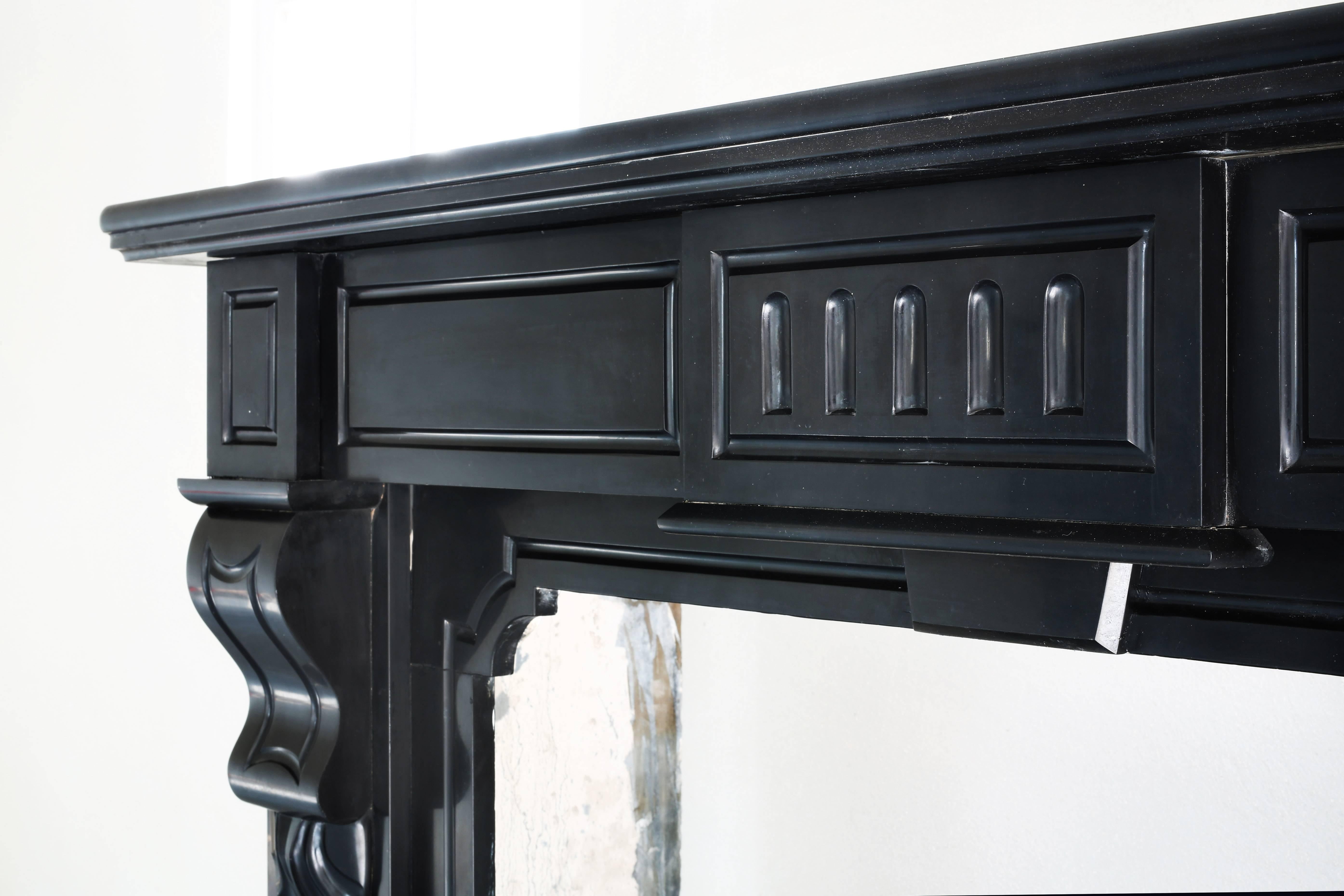 19th Century Antique Fireplace of Black Marble 'Noir De Mazy', Empire style, 19th century