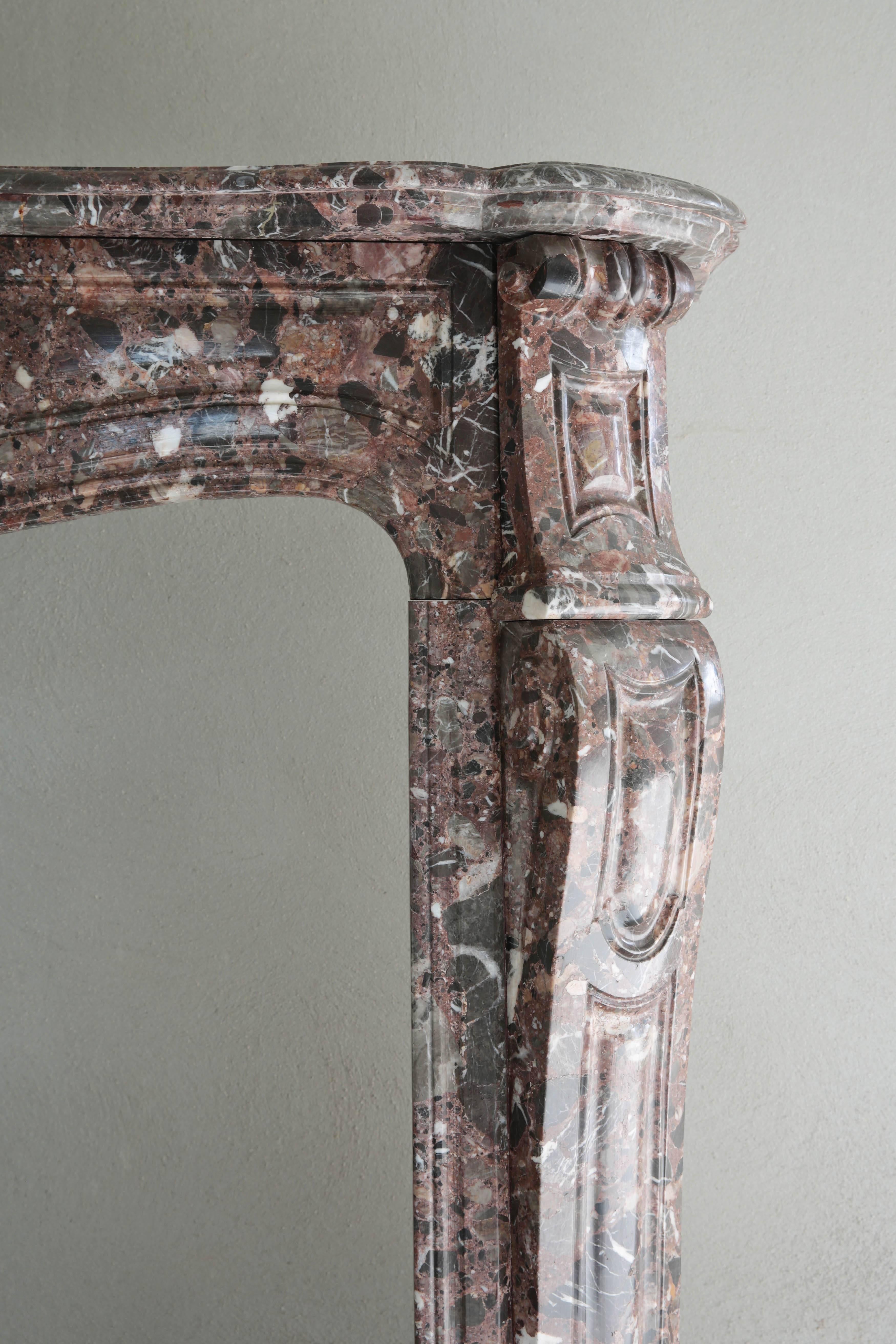 Antique Marble Fireplace, Pompadour style, 19th century In Good Condition In Made, NL