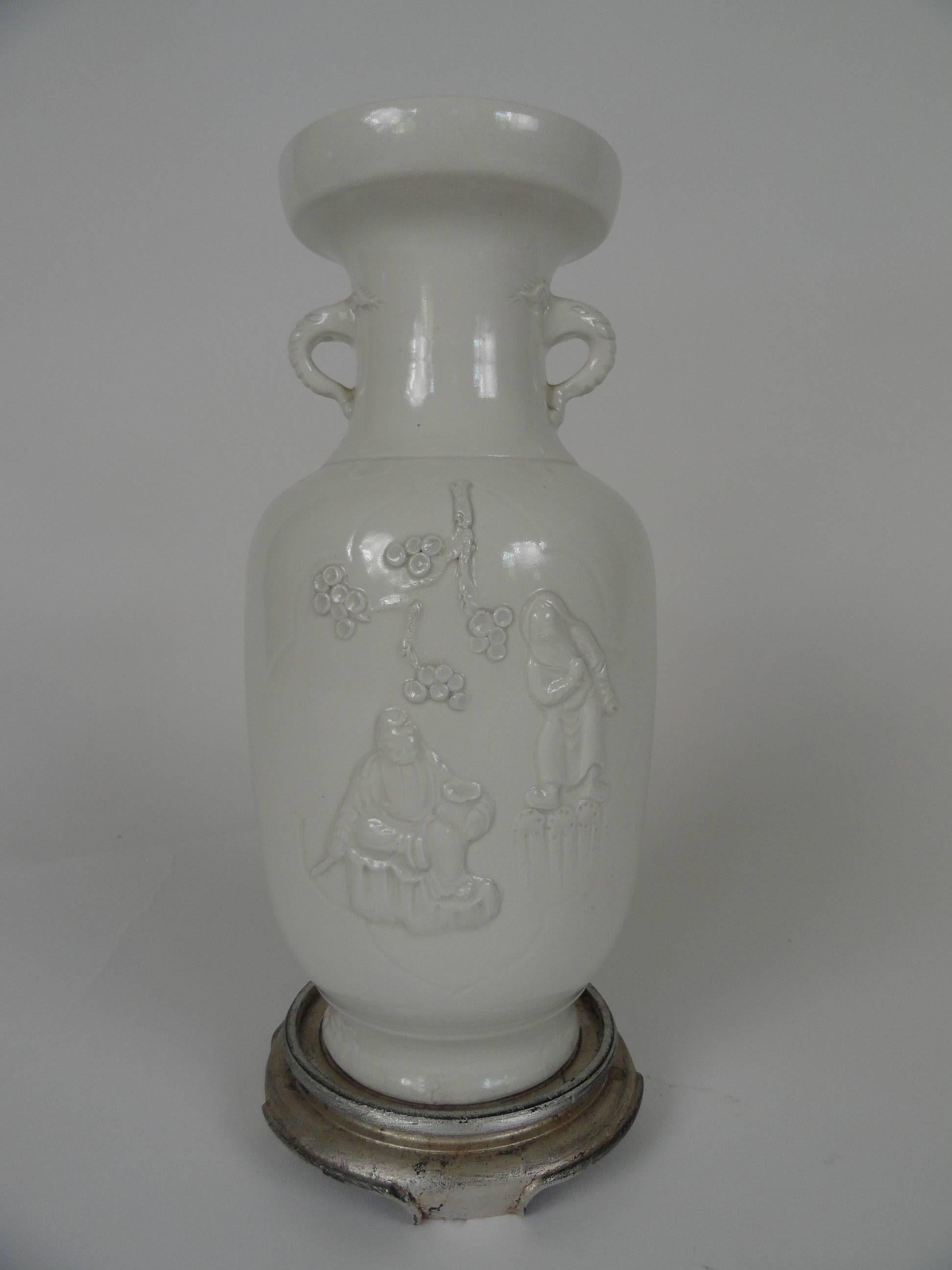 Pair of 20th Century Blanc de Chin Chinese Vases For Sale 3