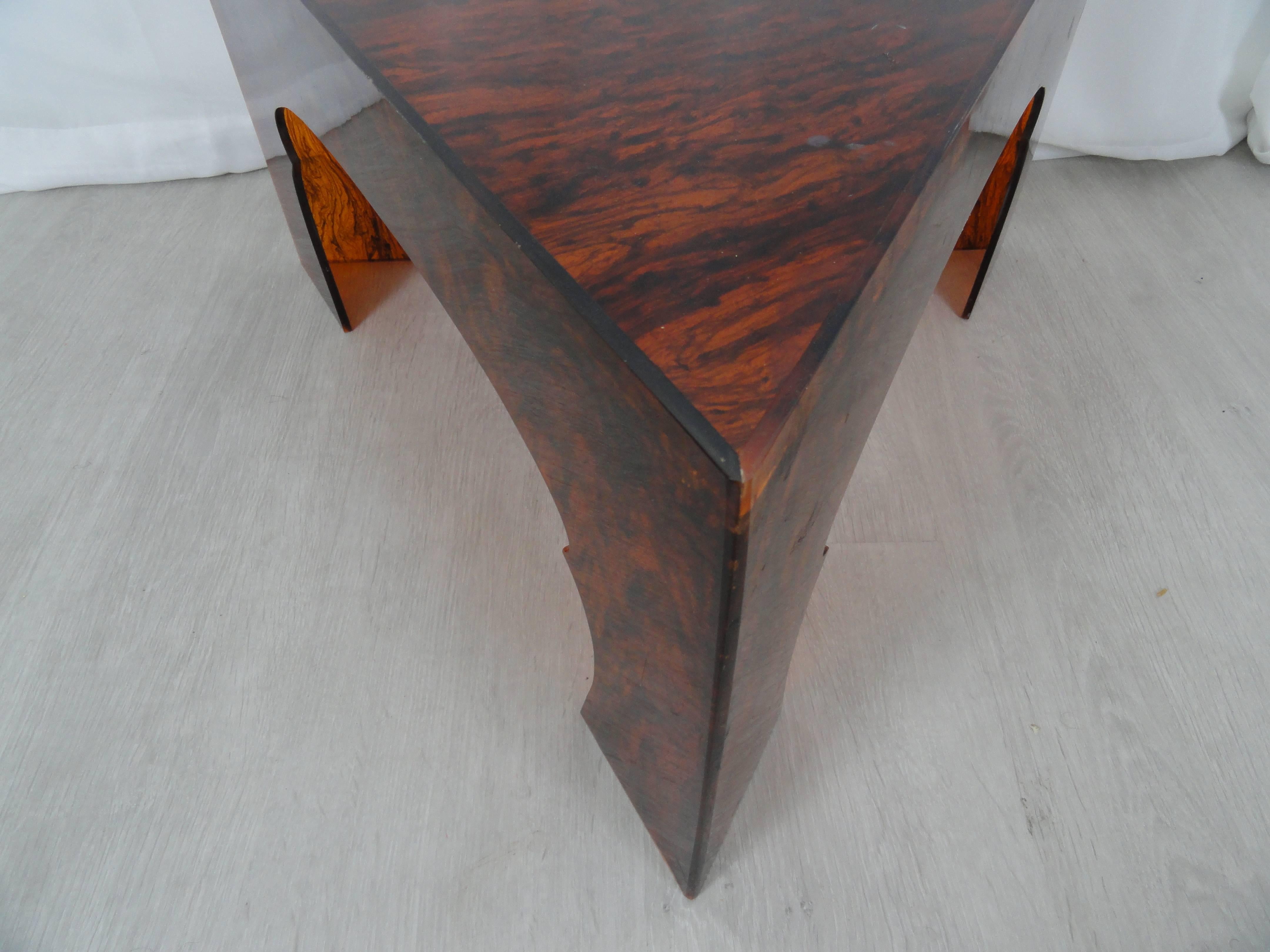 Faux Tortoiseshell Acrylic Triangle Table, Short For Sale 1