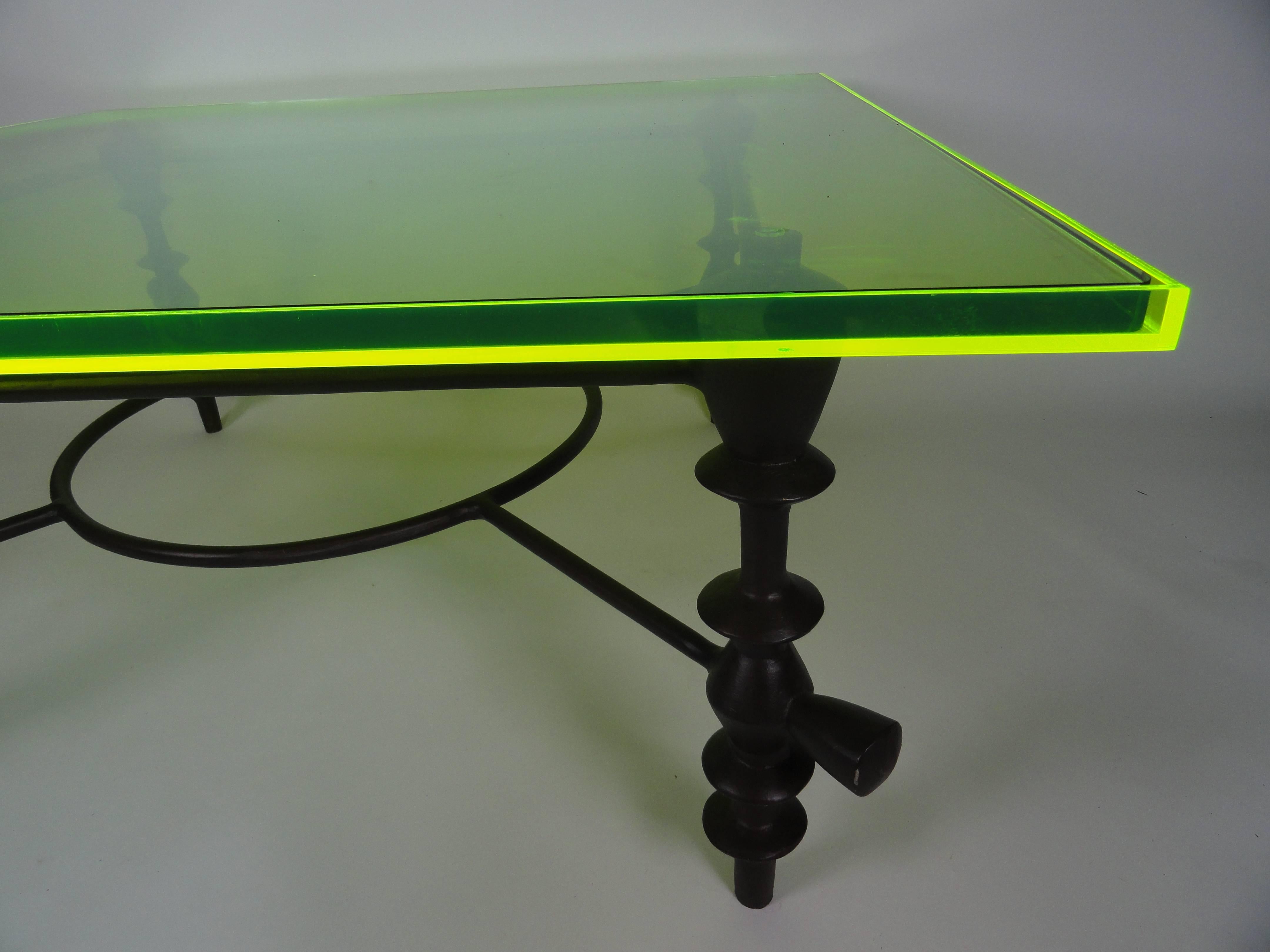 American Giacometti Style Jupiter Green Acrylic Coffee Table For Sale