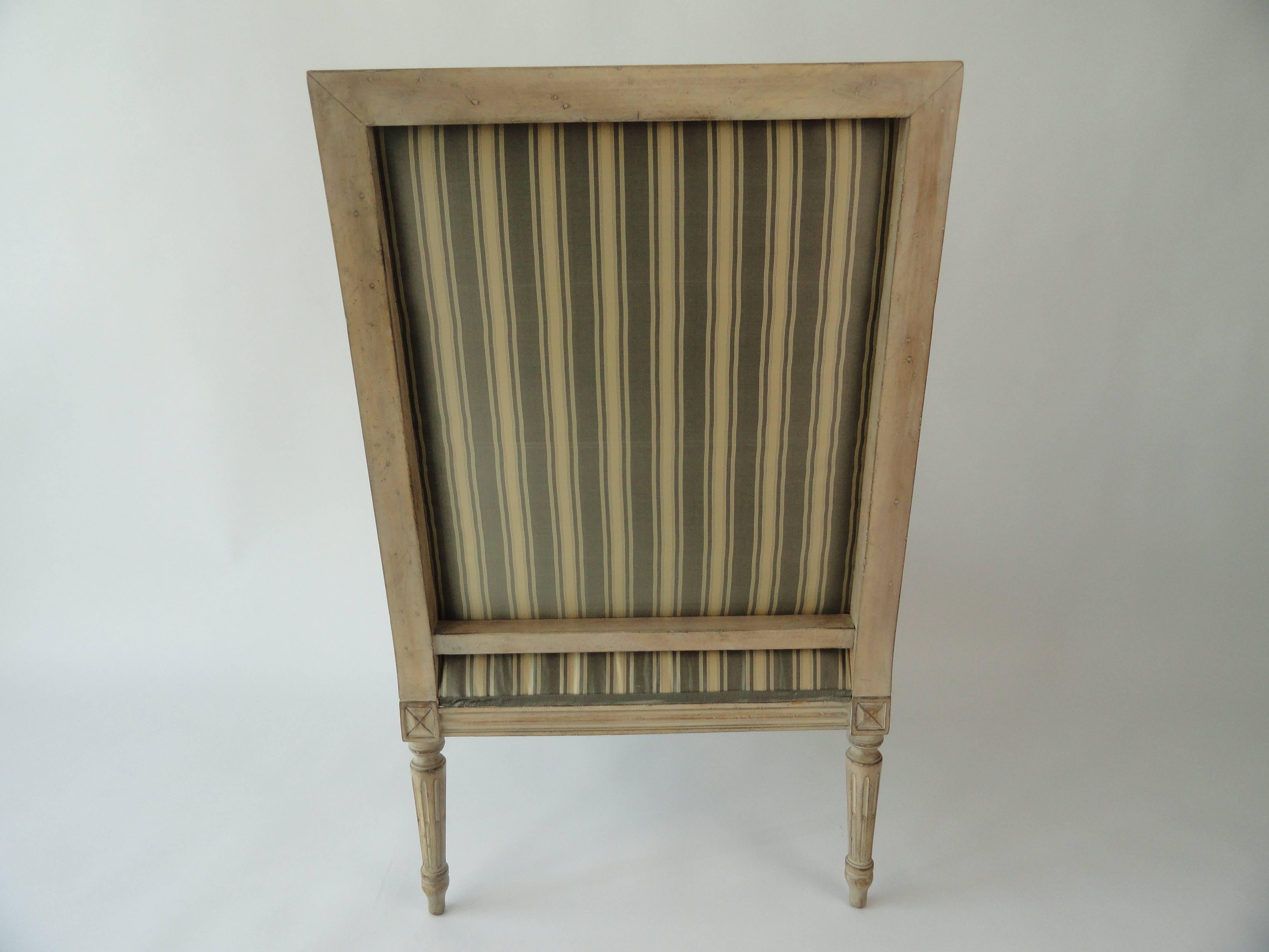 Louis XVI Style Bergere In Good Condition For Sale In West Palm Beach, FL