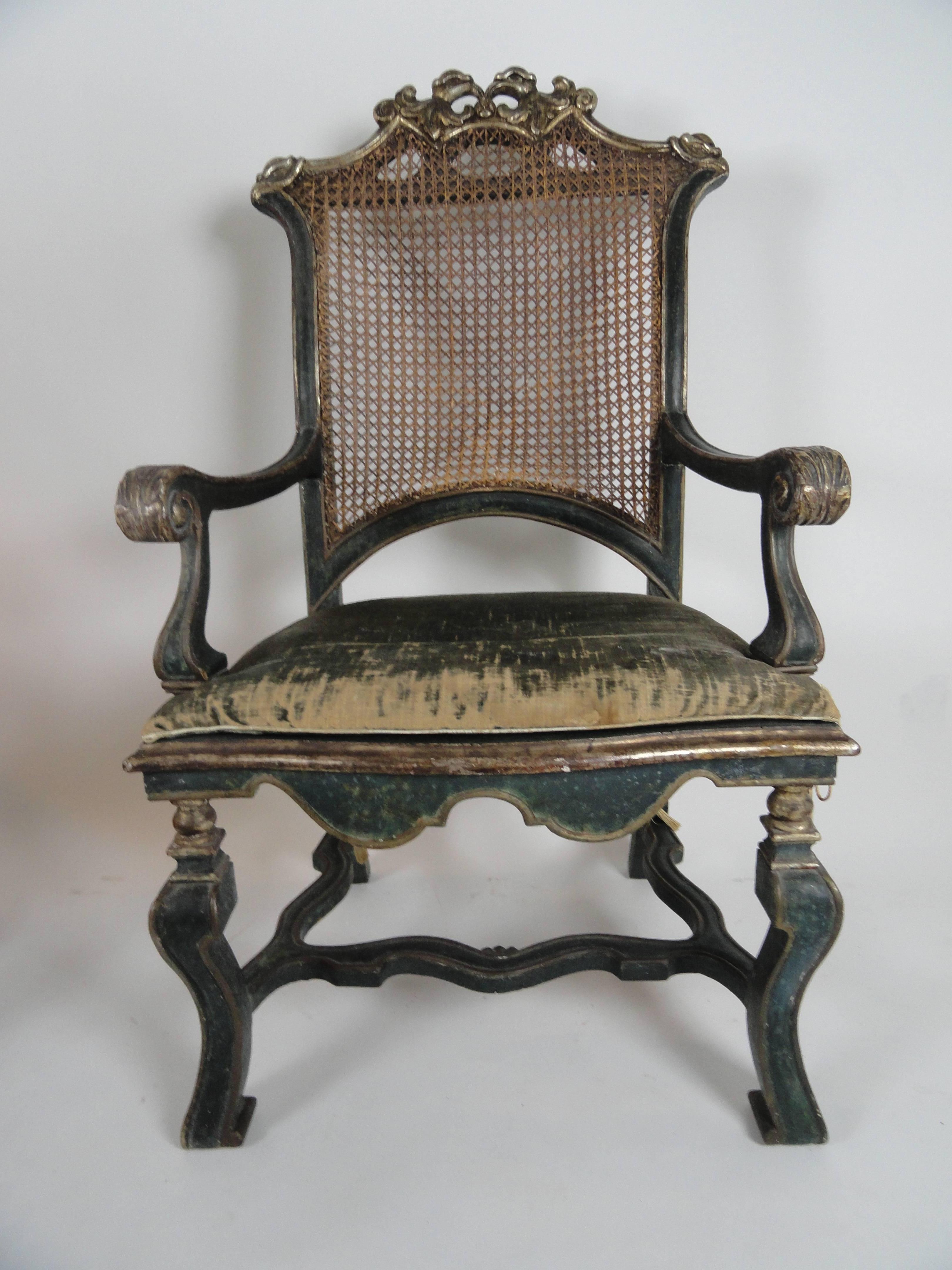 18th Century Pair Of Italian Louis XIV Caned Fauteuils In Good Condition For Sale In West Palm Beach, FL